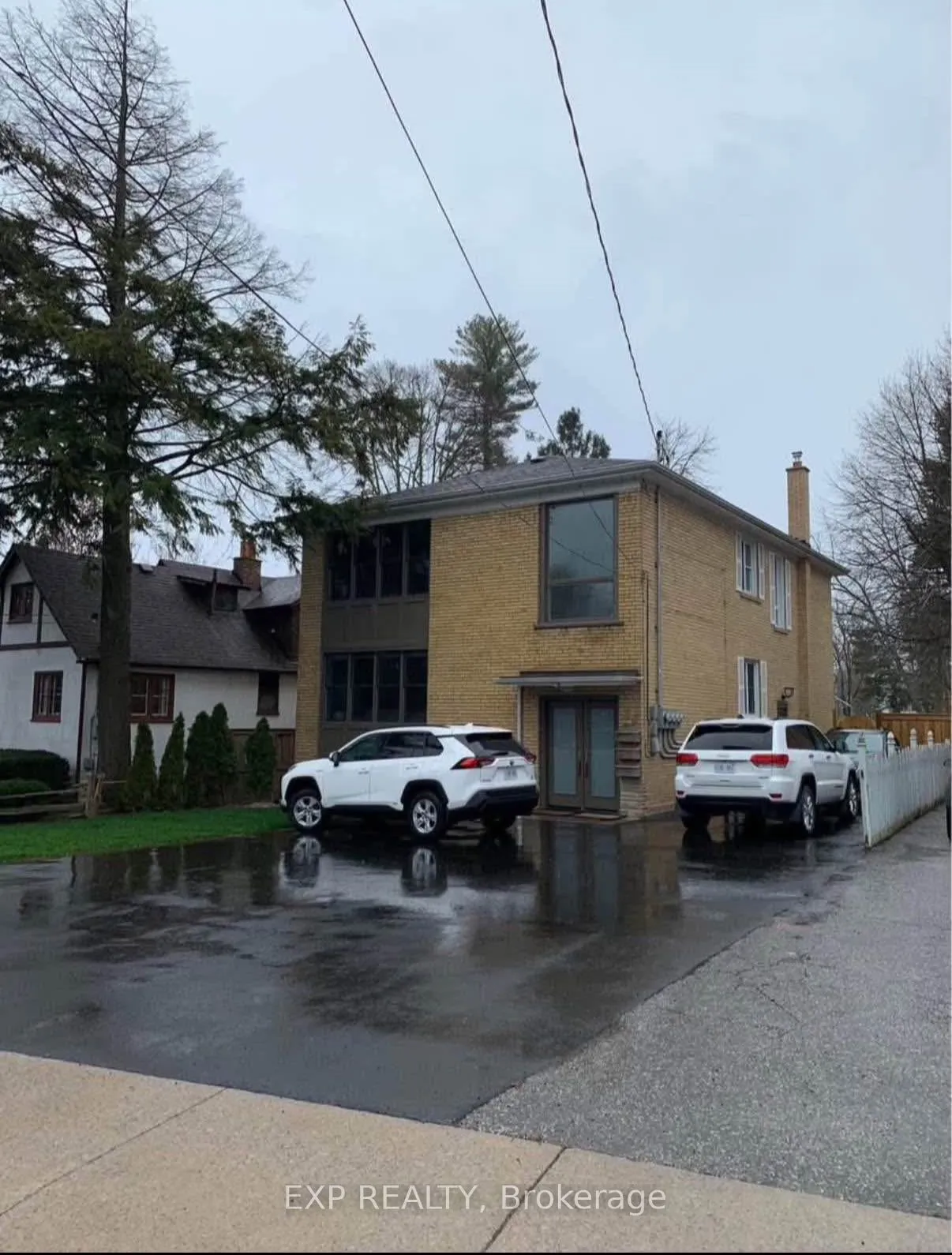Triplex For Lease | W13711810