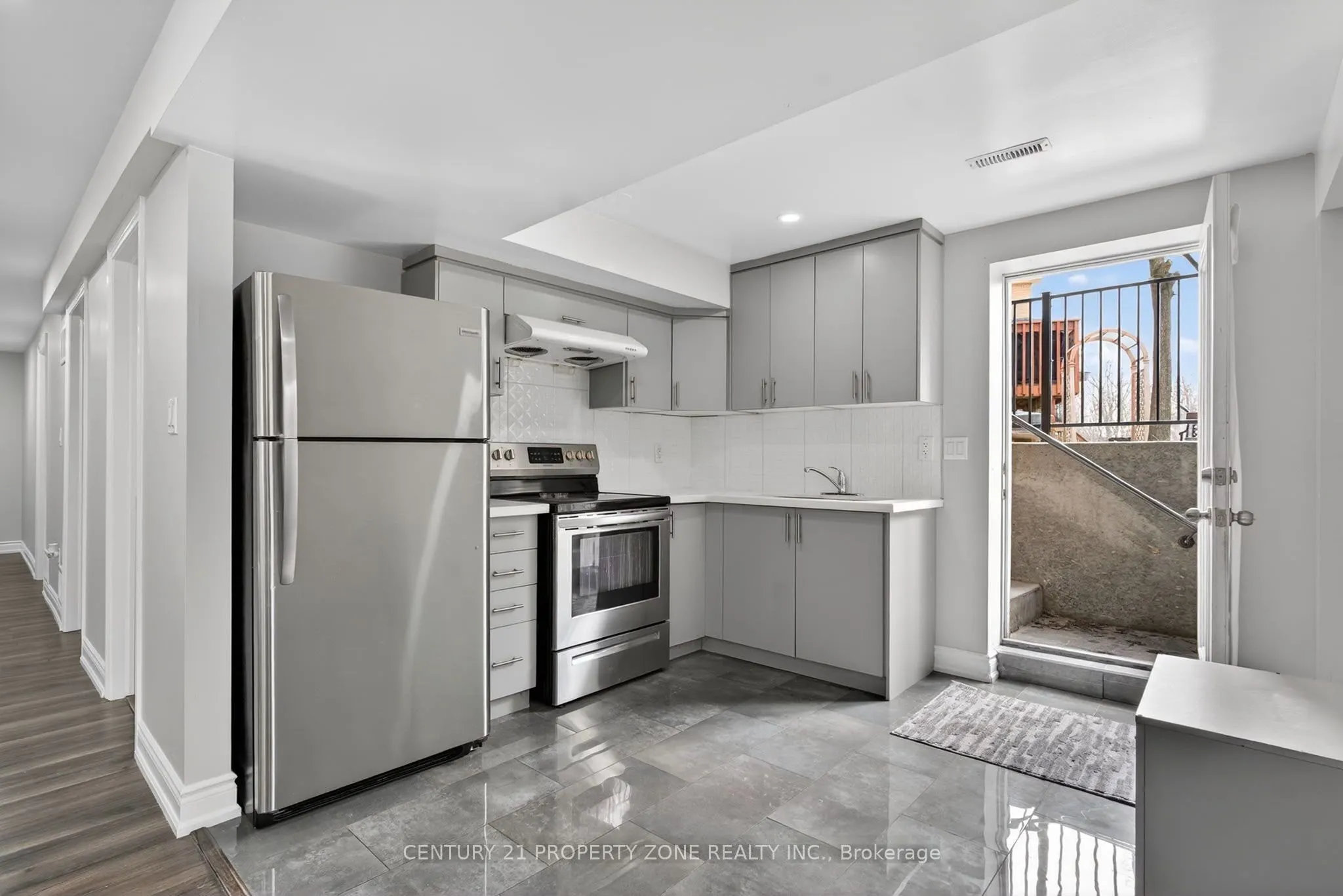 Detached Home For Lease | W13711954