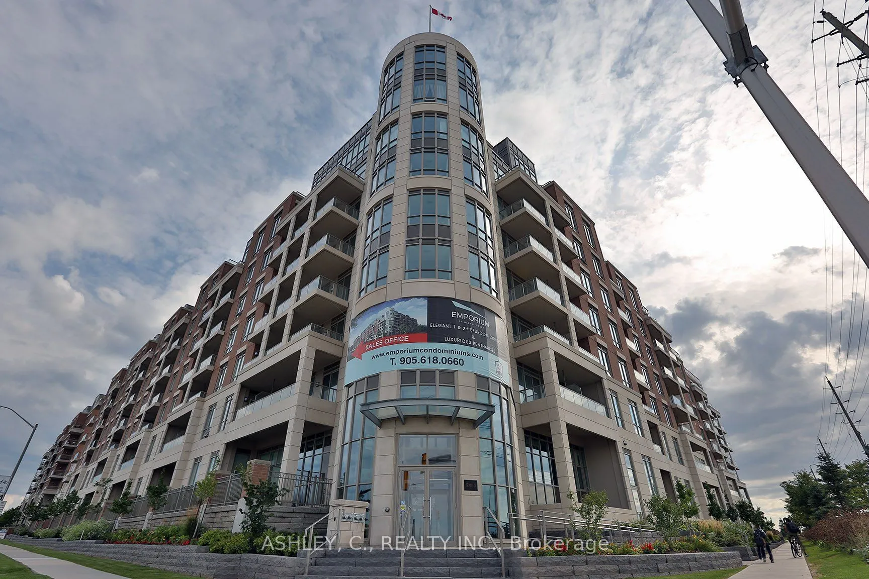 Property For Sale | W13712068