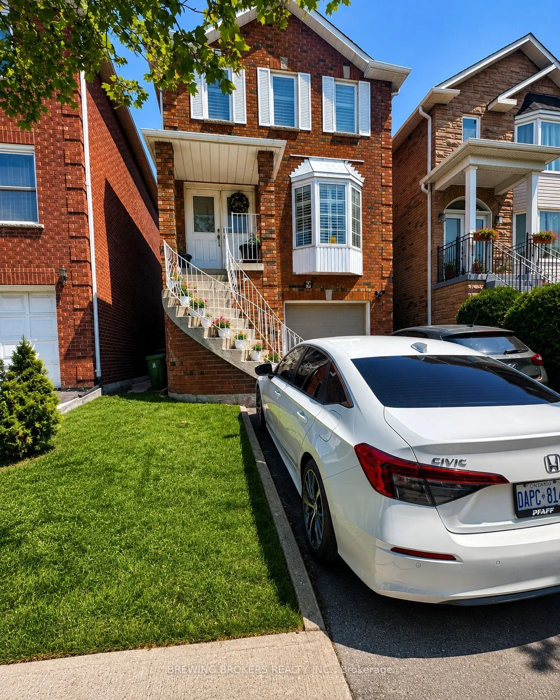Detached Home For Lease | W13712796
