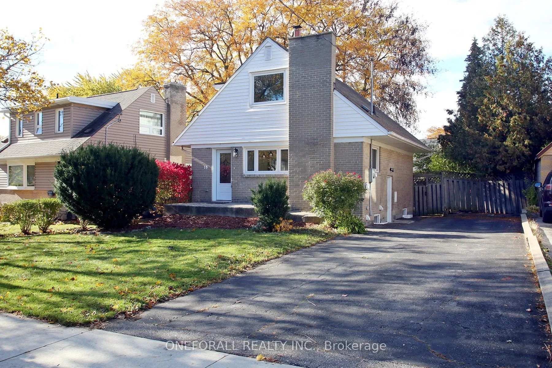 Detached Home For Lease | W13712878