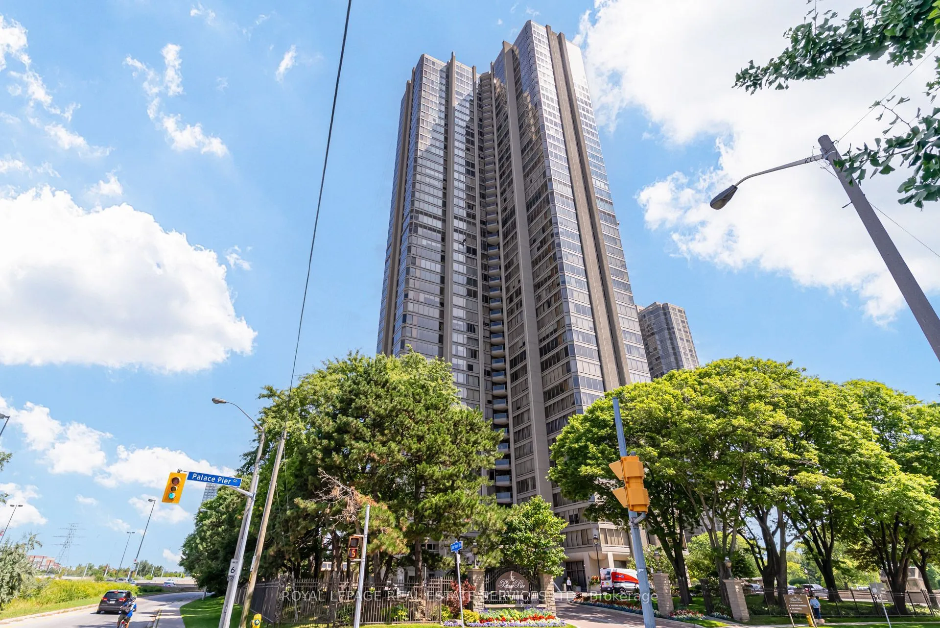 Property For Lease | W13714334
