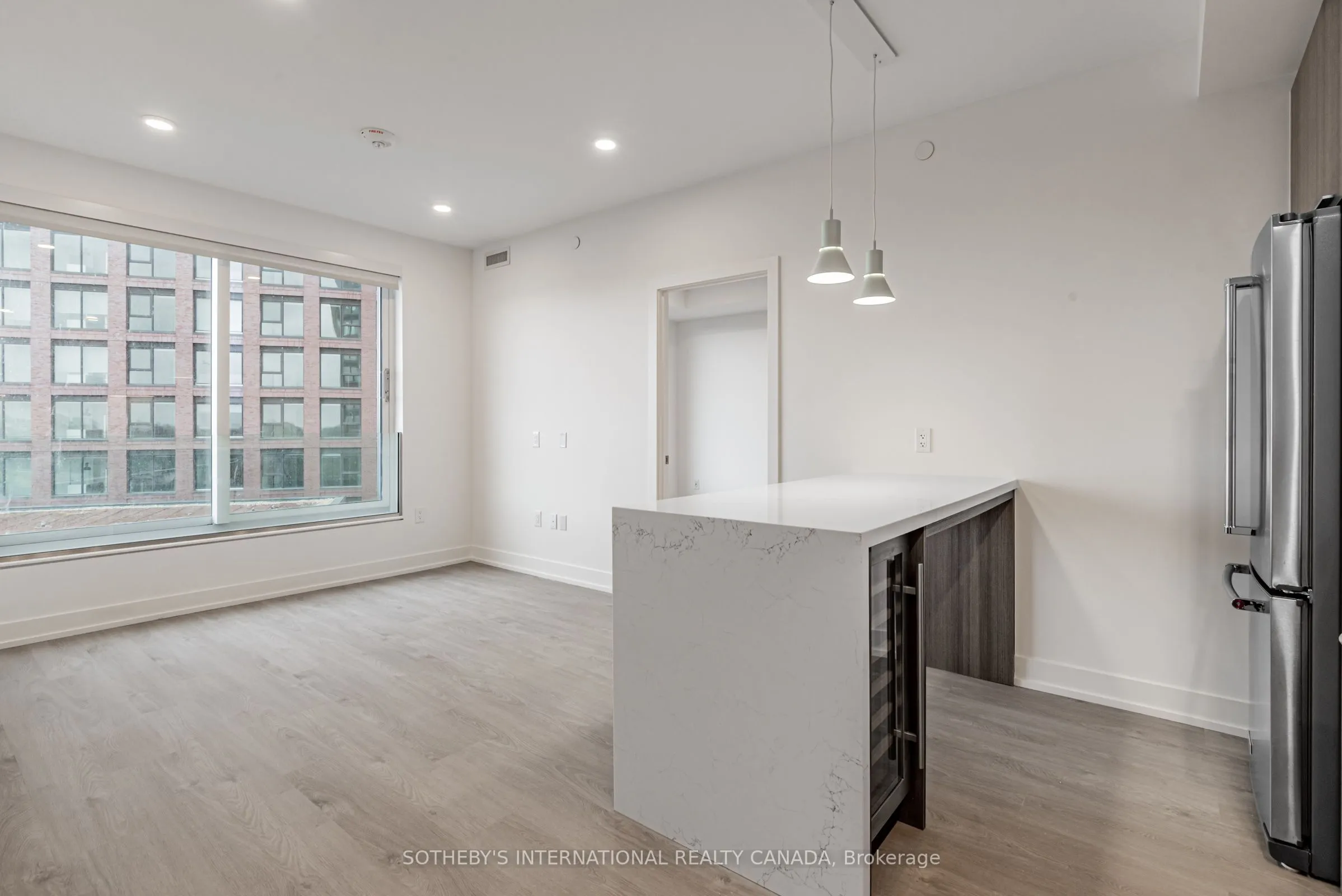 Property For Lease | W13714422
