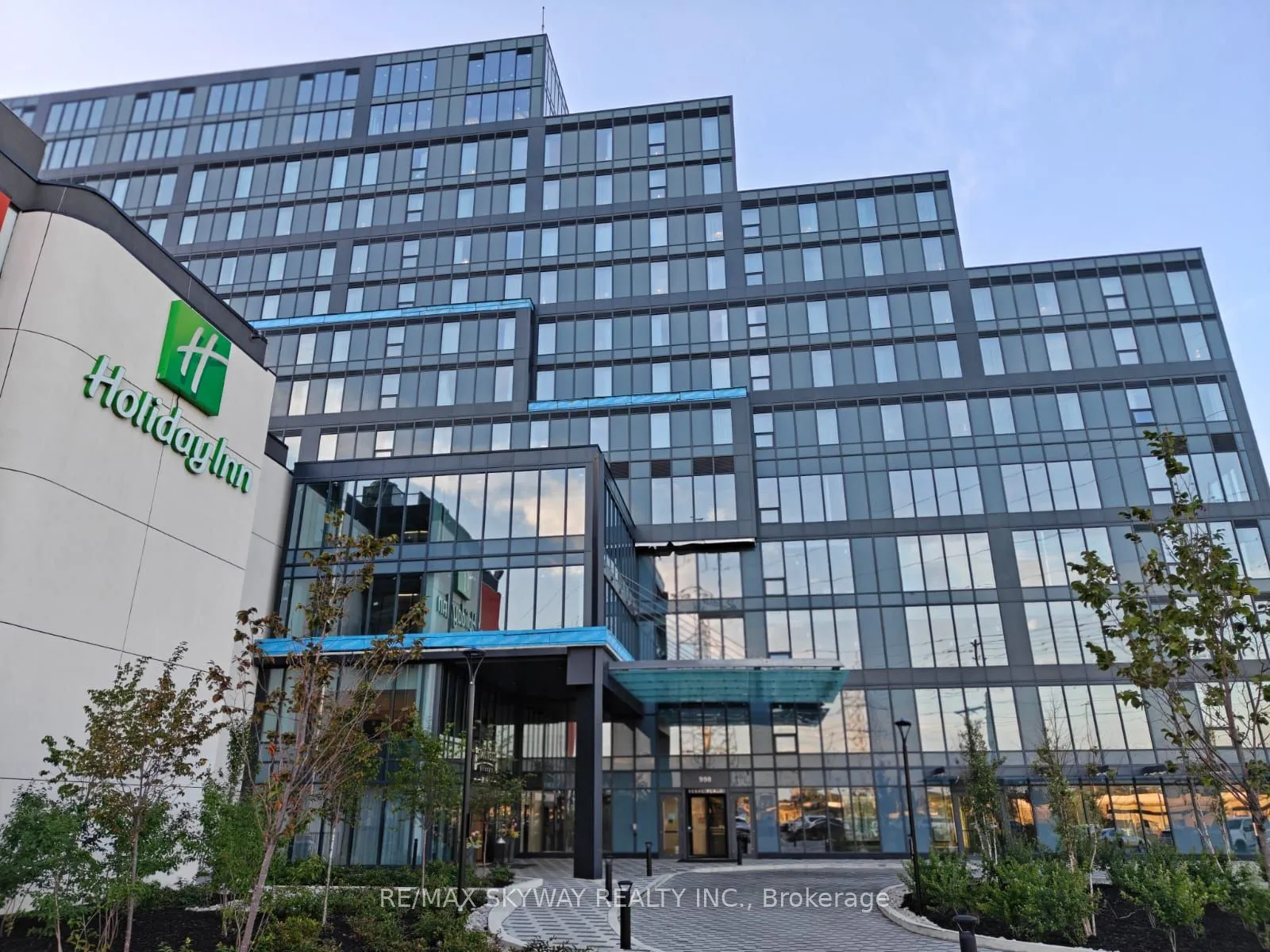 Office For Sale | W13714610