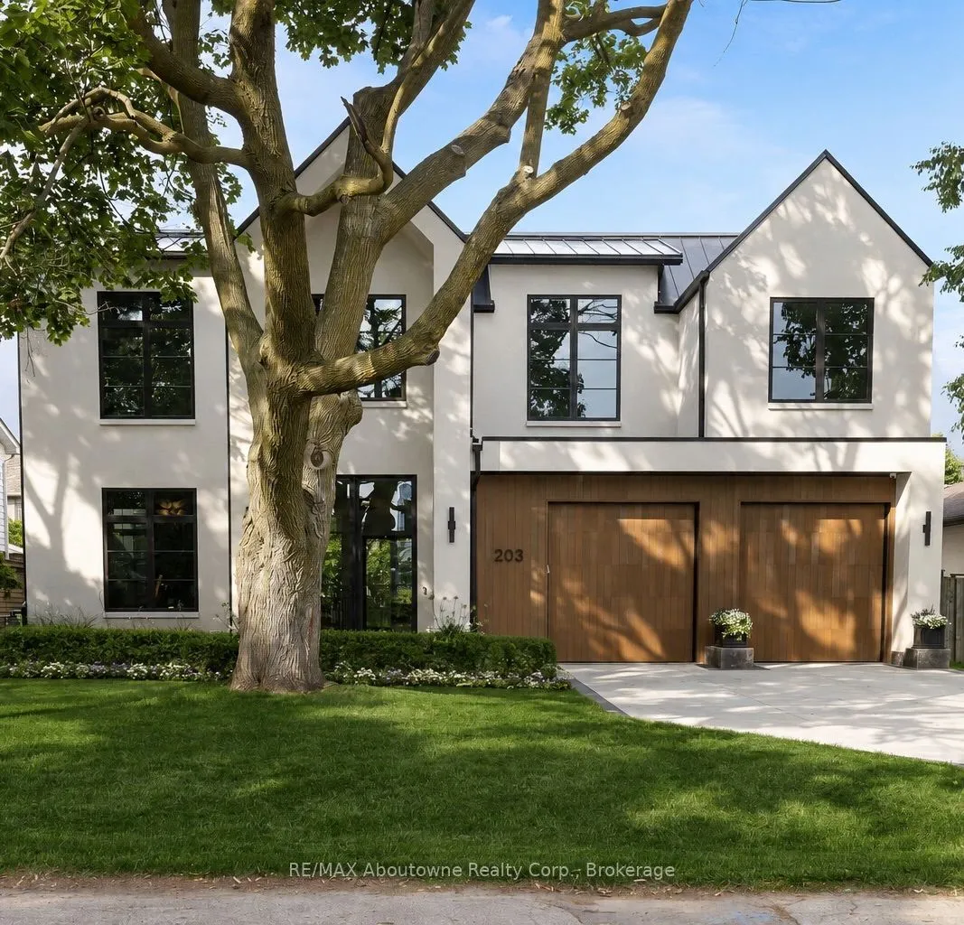 Detached Home For Sale | W13715632
