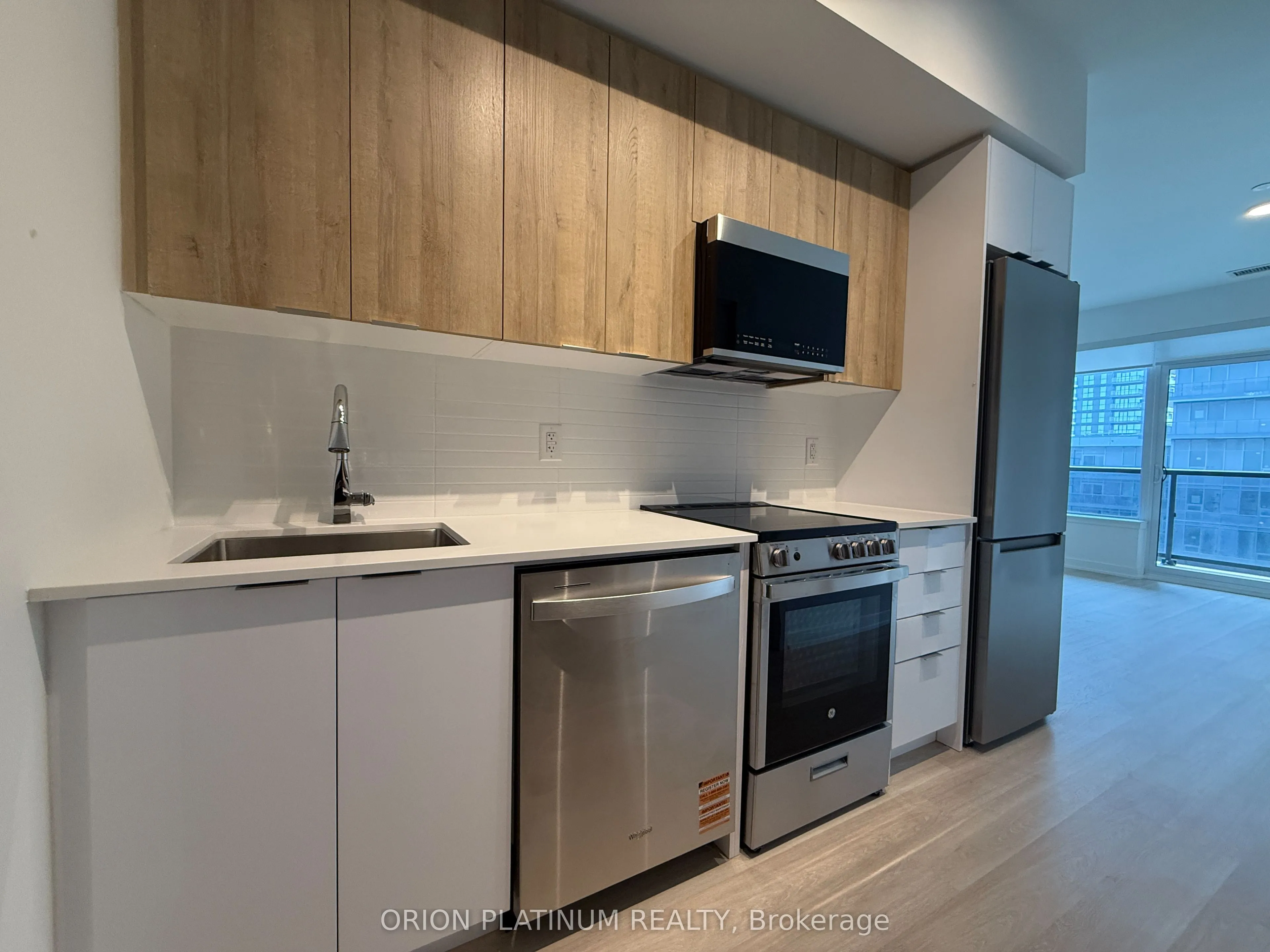 Property For Lease | W13715914