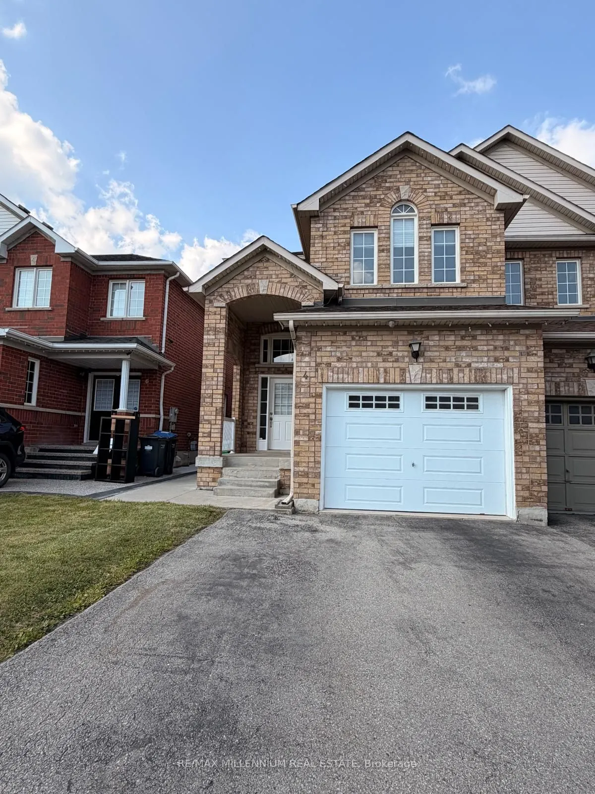 Semi-Detached Home For Lease | W13715946