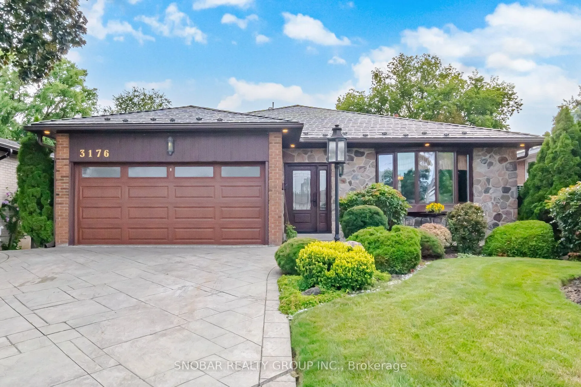 Detached Home For Sale | W13716398