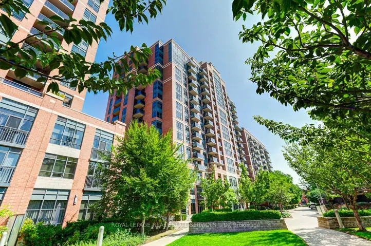 61 Heintzman Street, Toronto W02, ON M6P 5A2