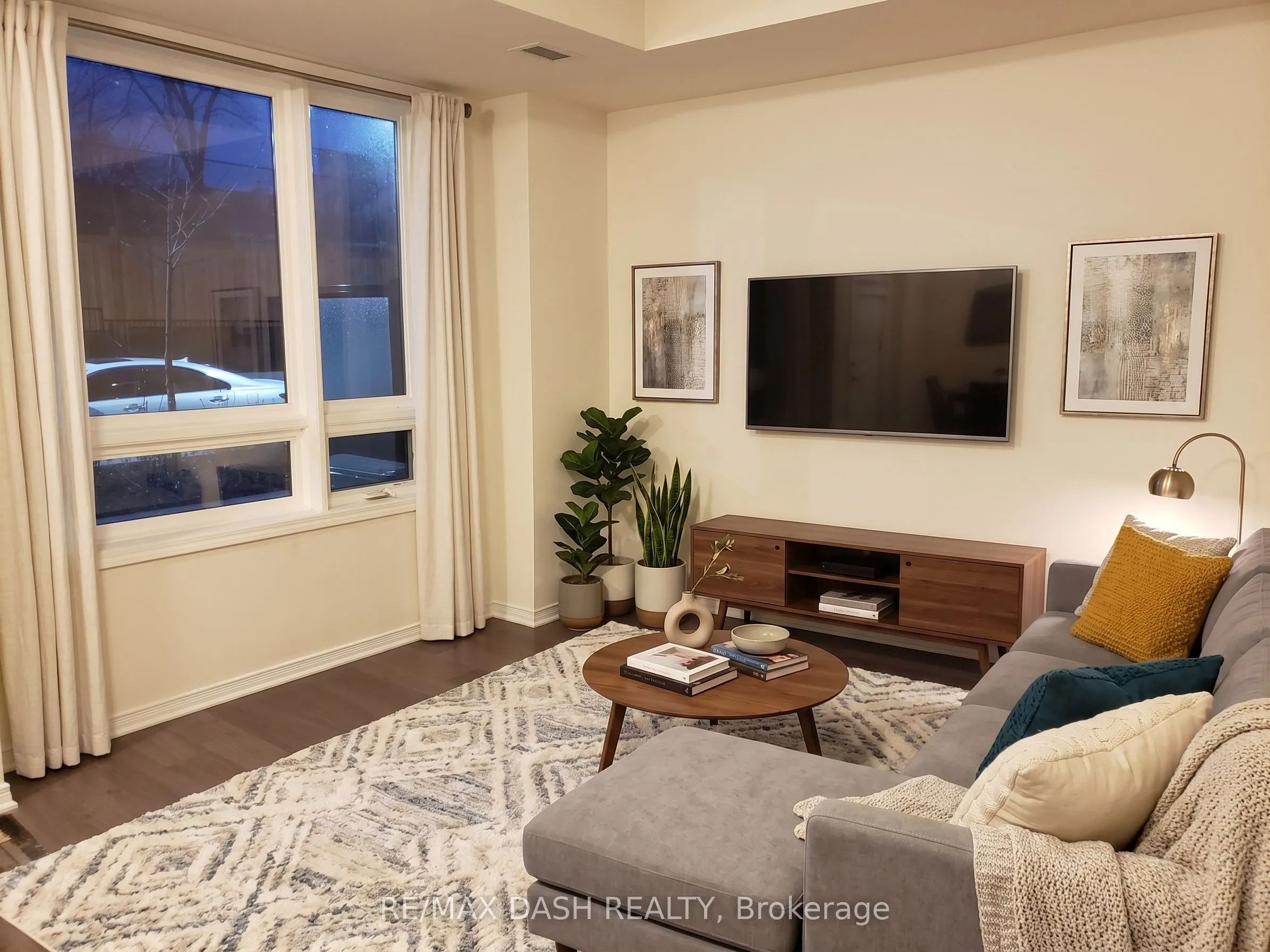 Property For Lease | W13716586