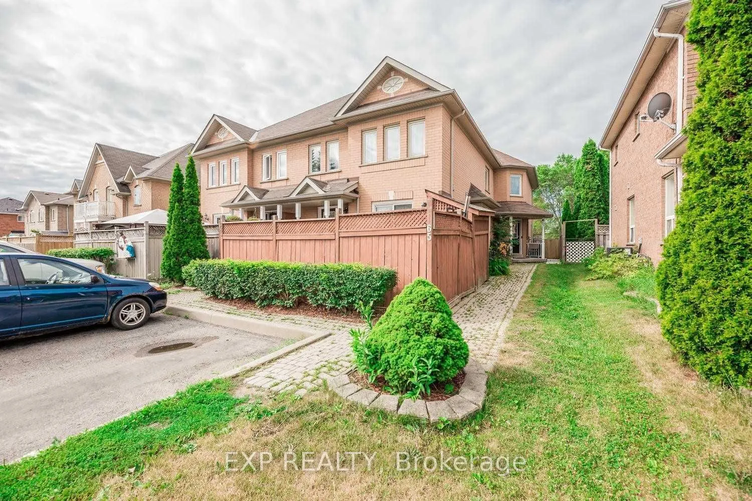 Property For Lease | W13716604