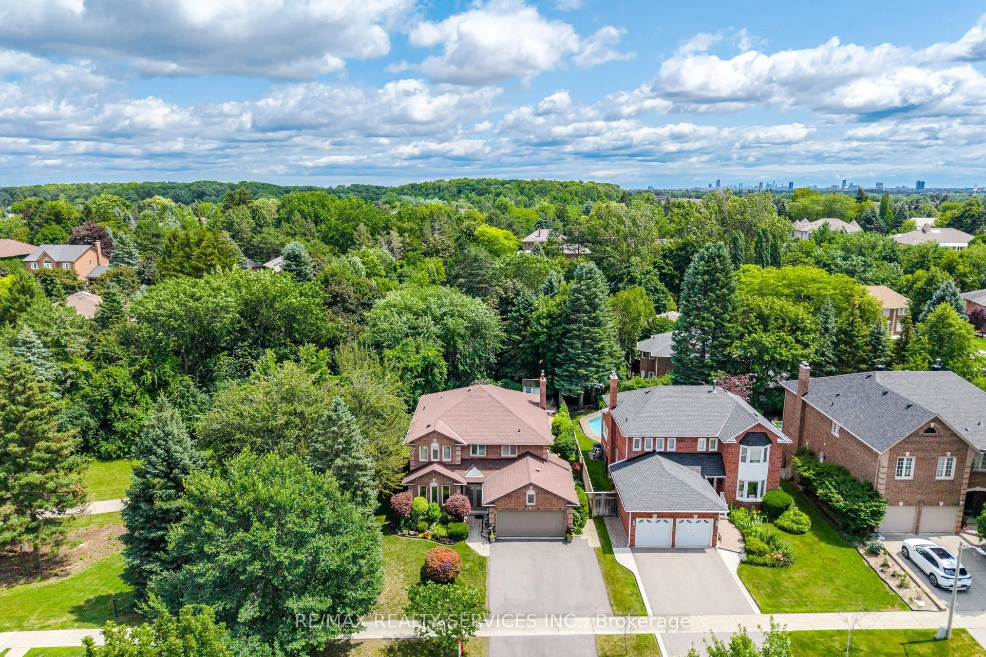 Detached Home For Sale | W13718032