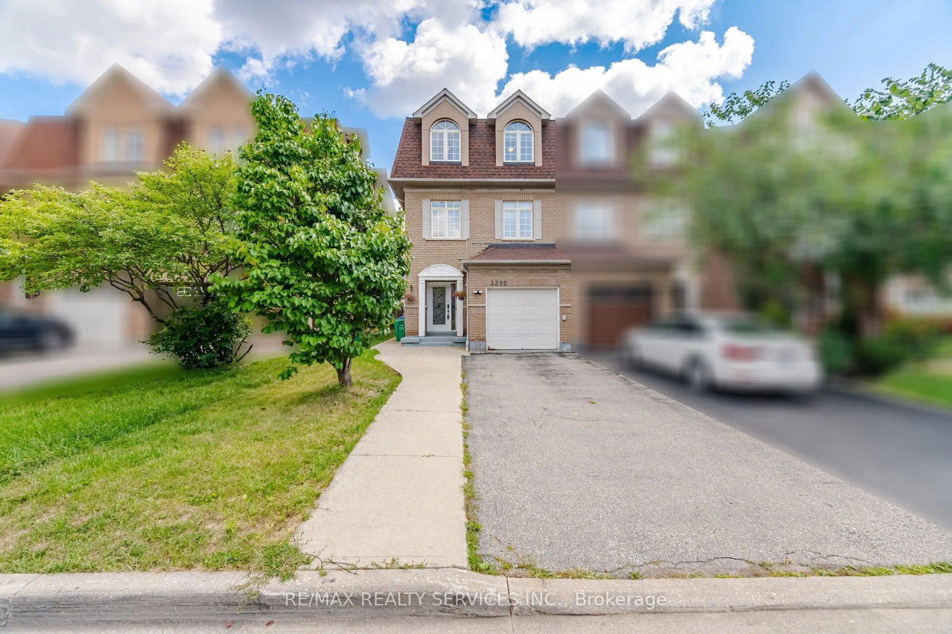Semi-Detached Home For Lease | W13718140