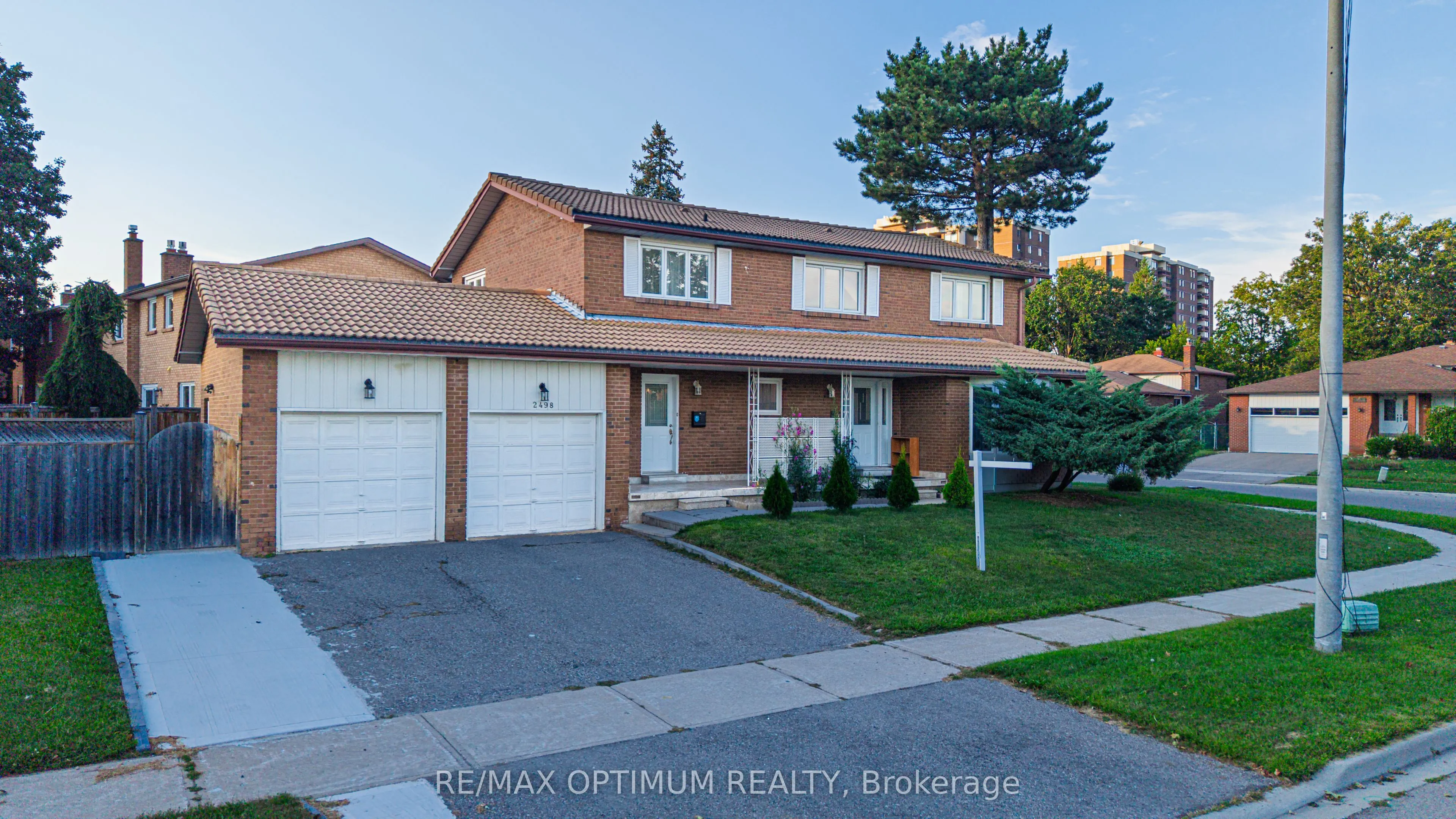 Detached Home For Sale | W13718282