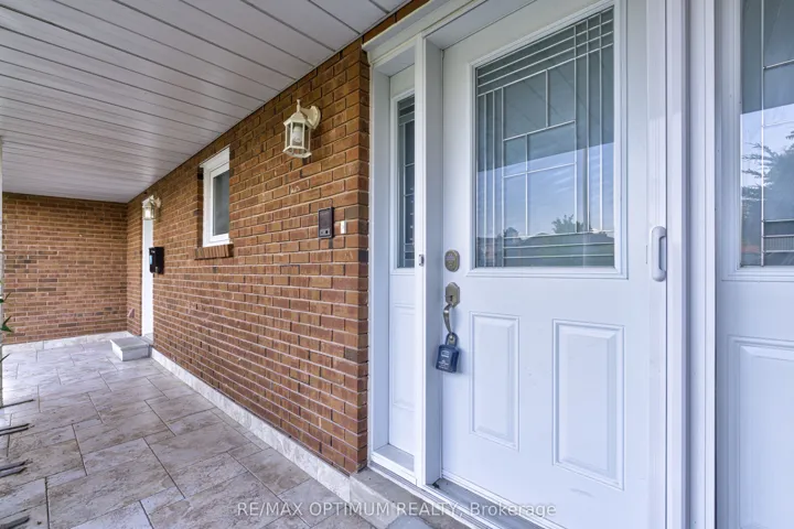 2498 Privet Crescent, Mississauga, ON L5B 2S4