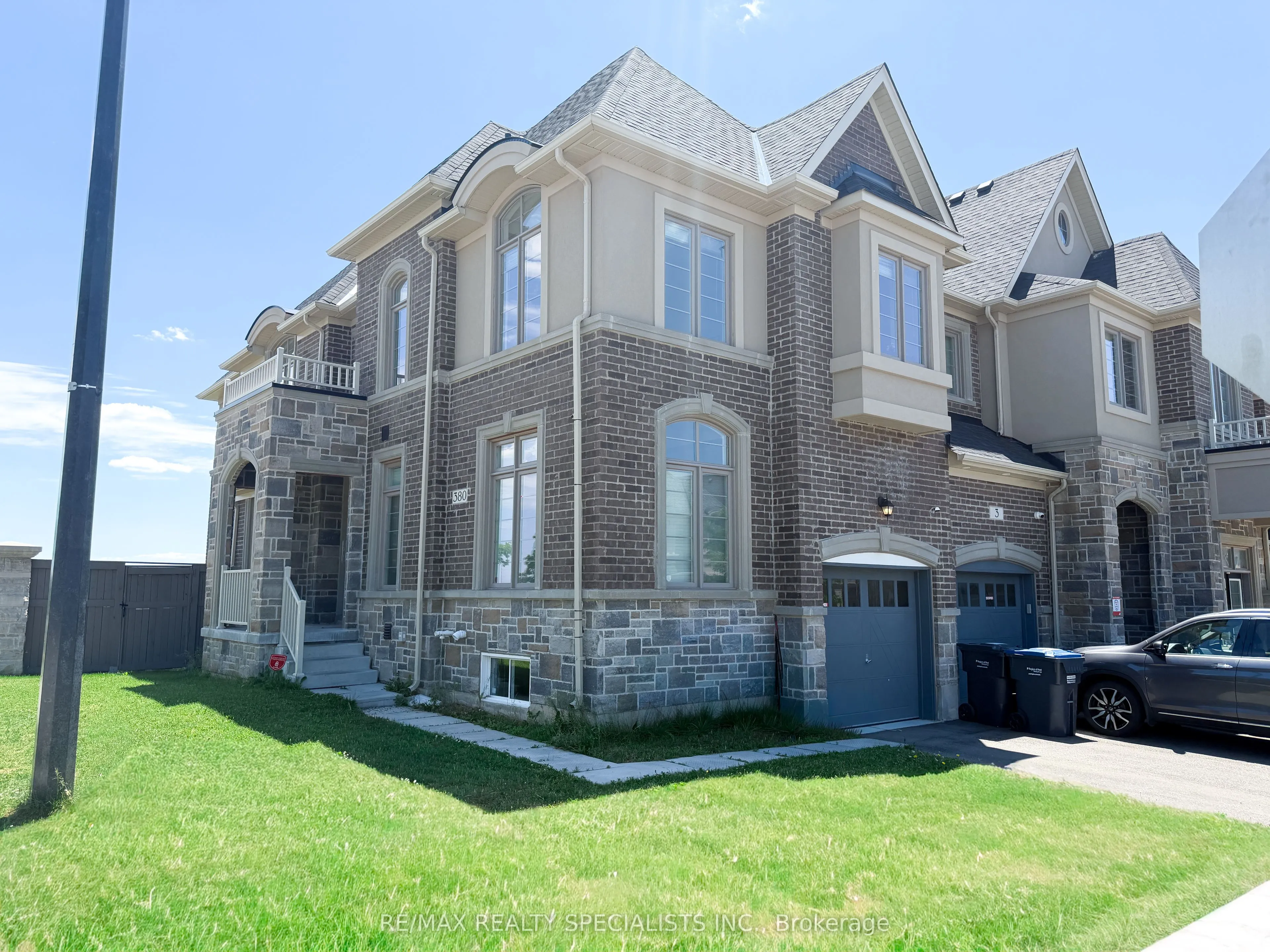 Property For Sale | W13718966