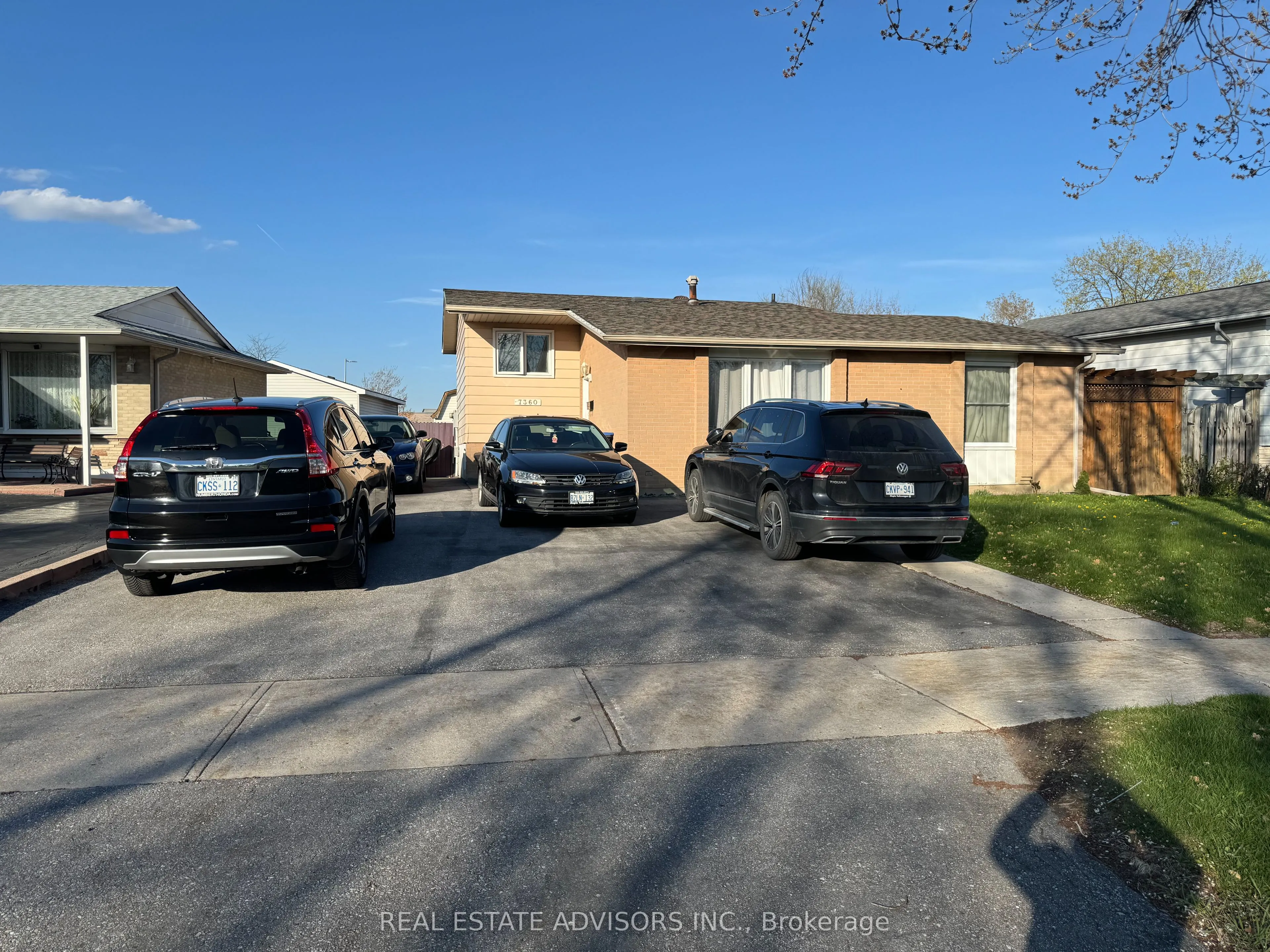 Detached Home For Lease | W13718988