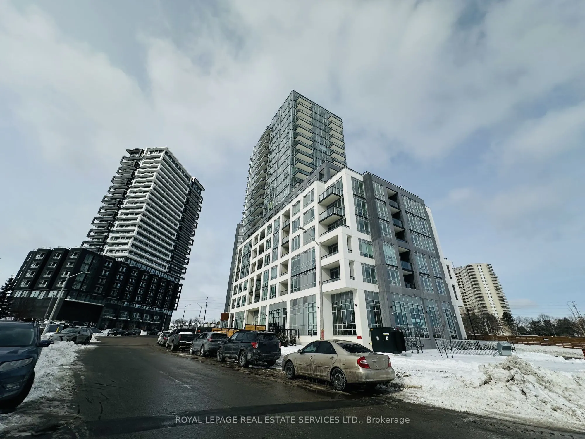Property For Lease | W13719600