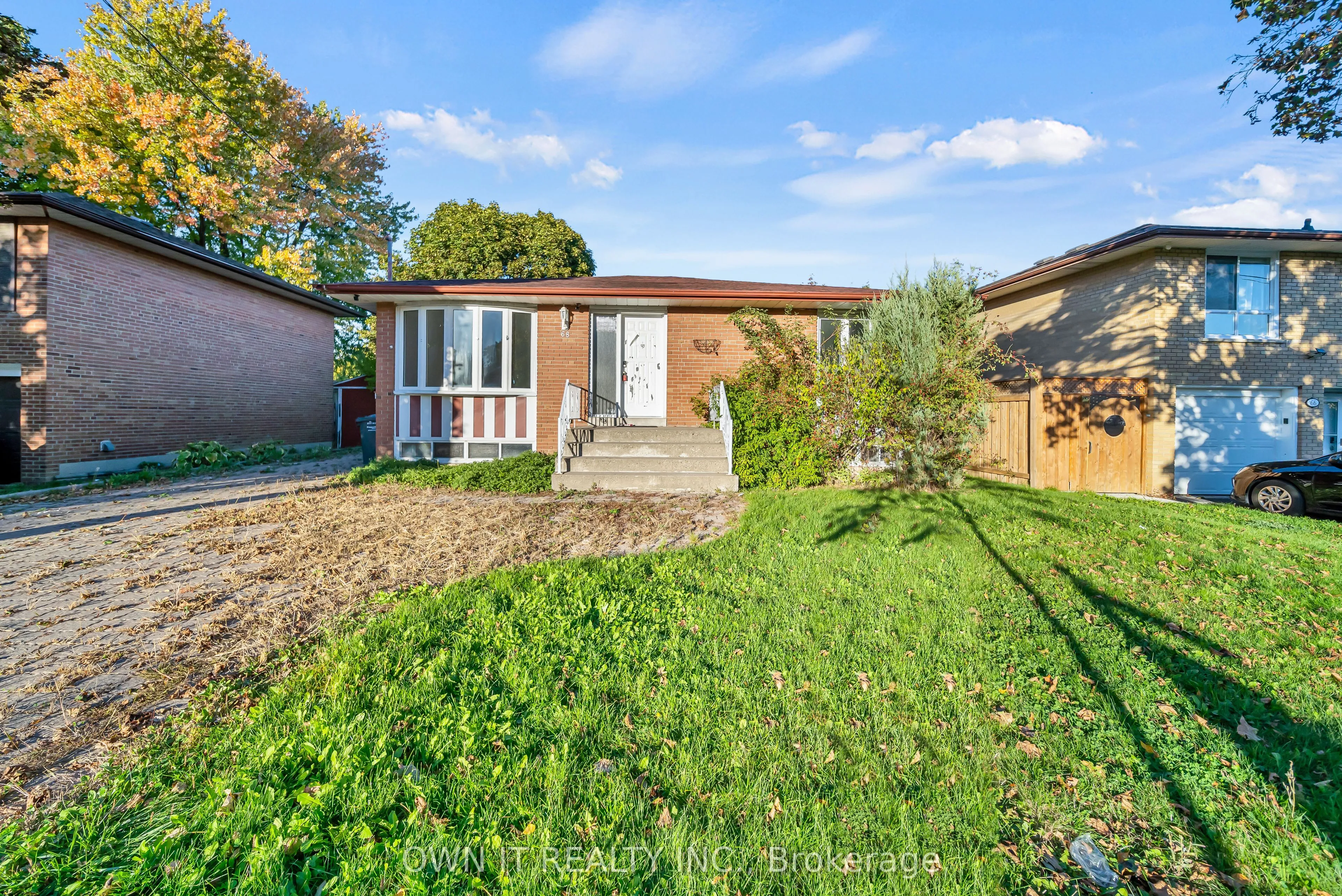 Detached Home For Sale | W13719622