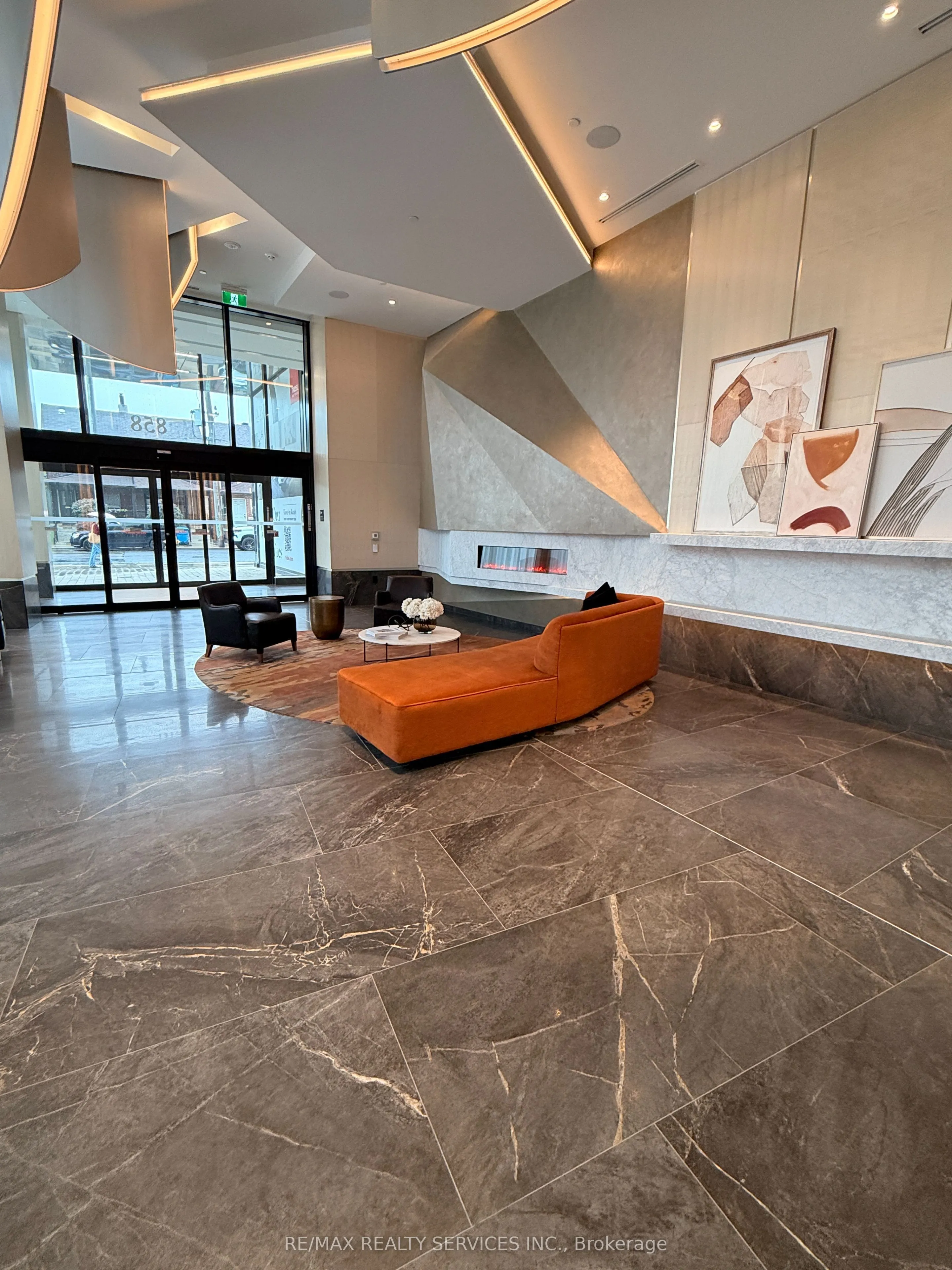 Property For Lease | W13722098