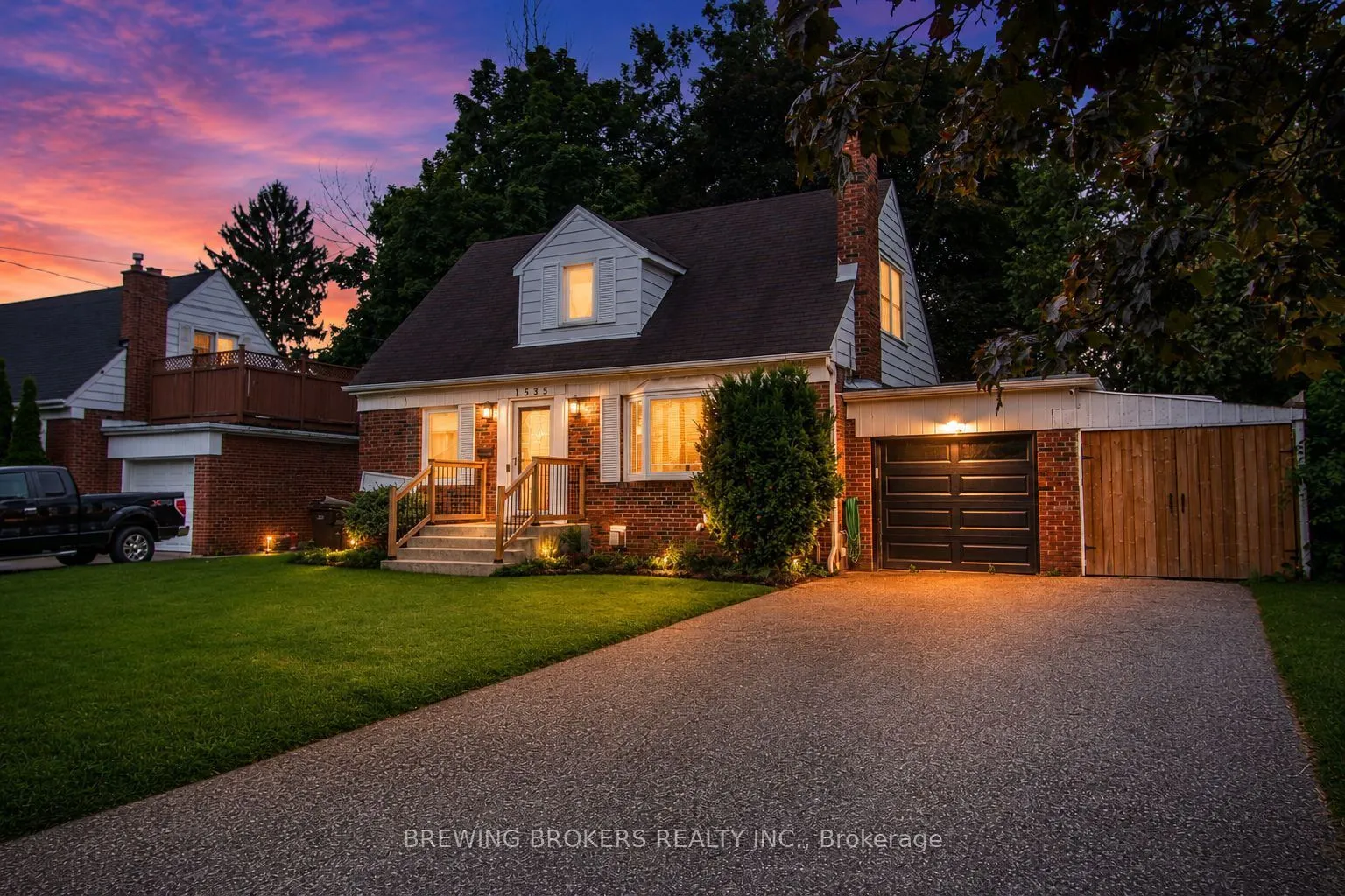 Detached Home For Lease | W13722100