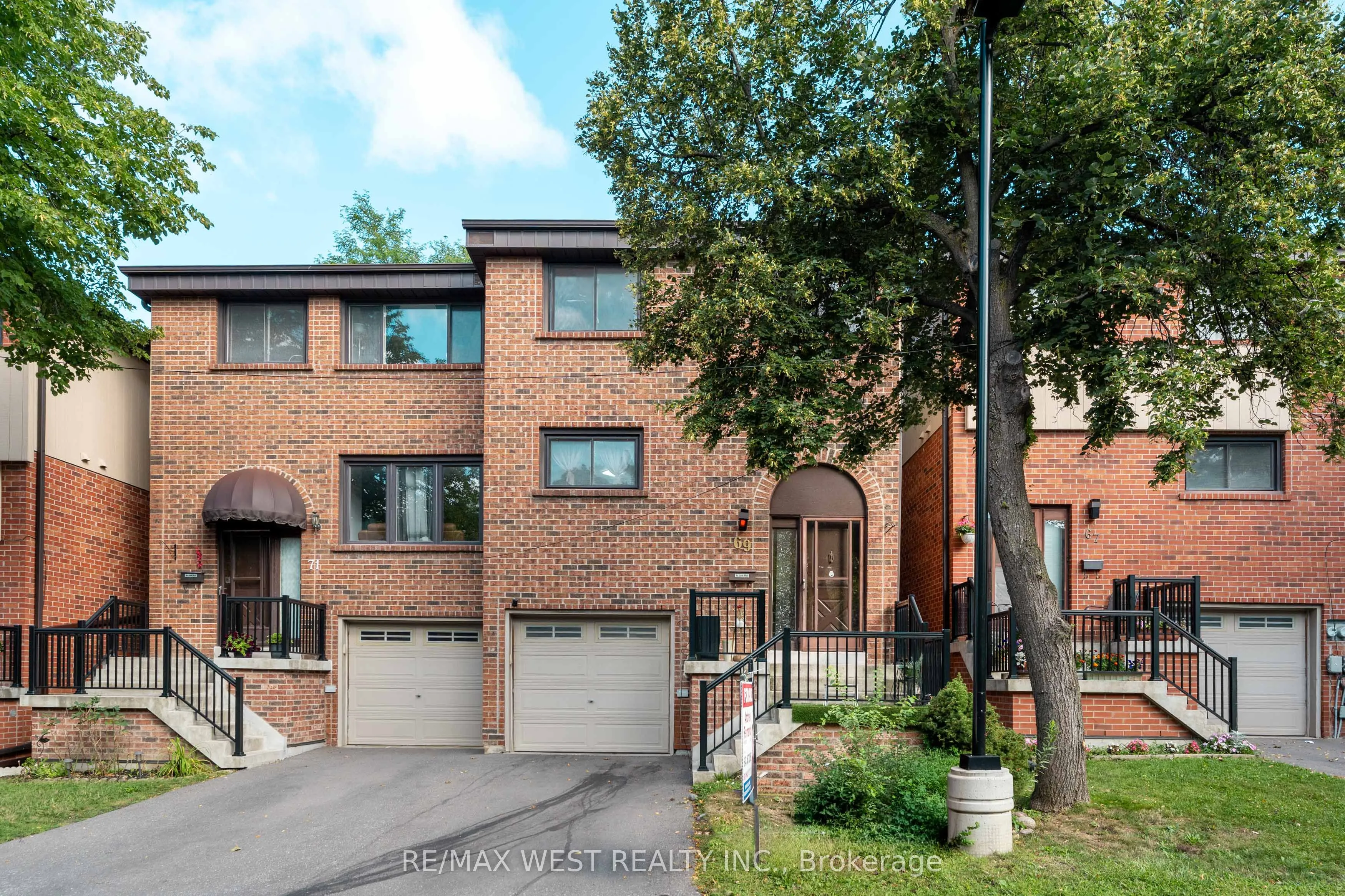 Property For Sale | W13722272