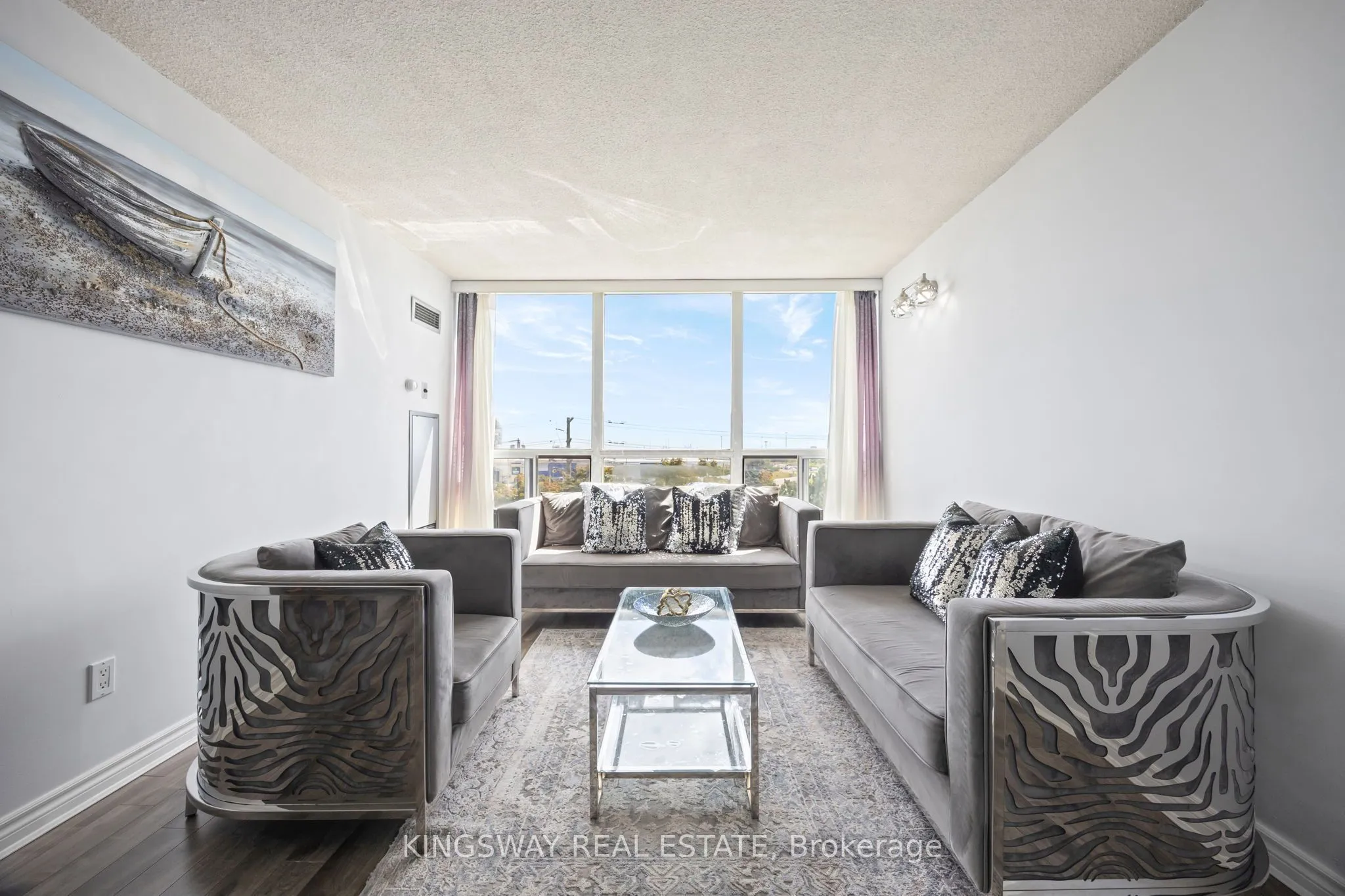 Property For Sale | W13722354