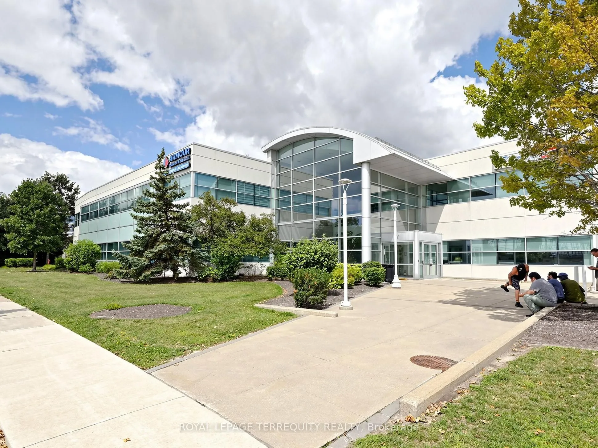 Office For Lease | W13722644