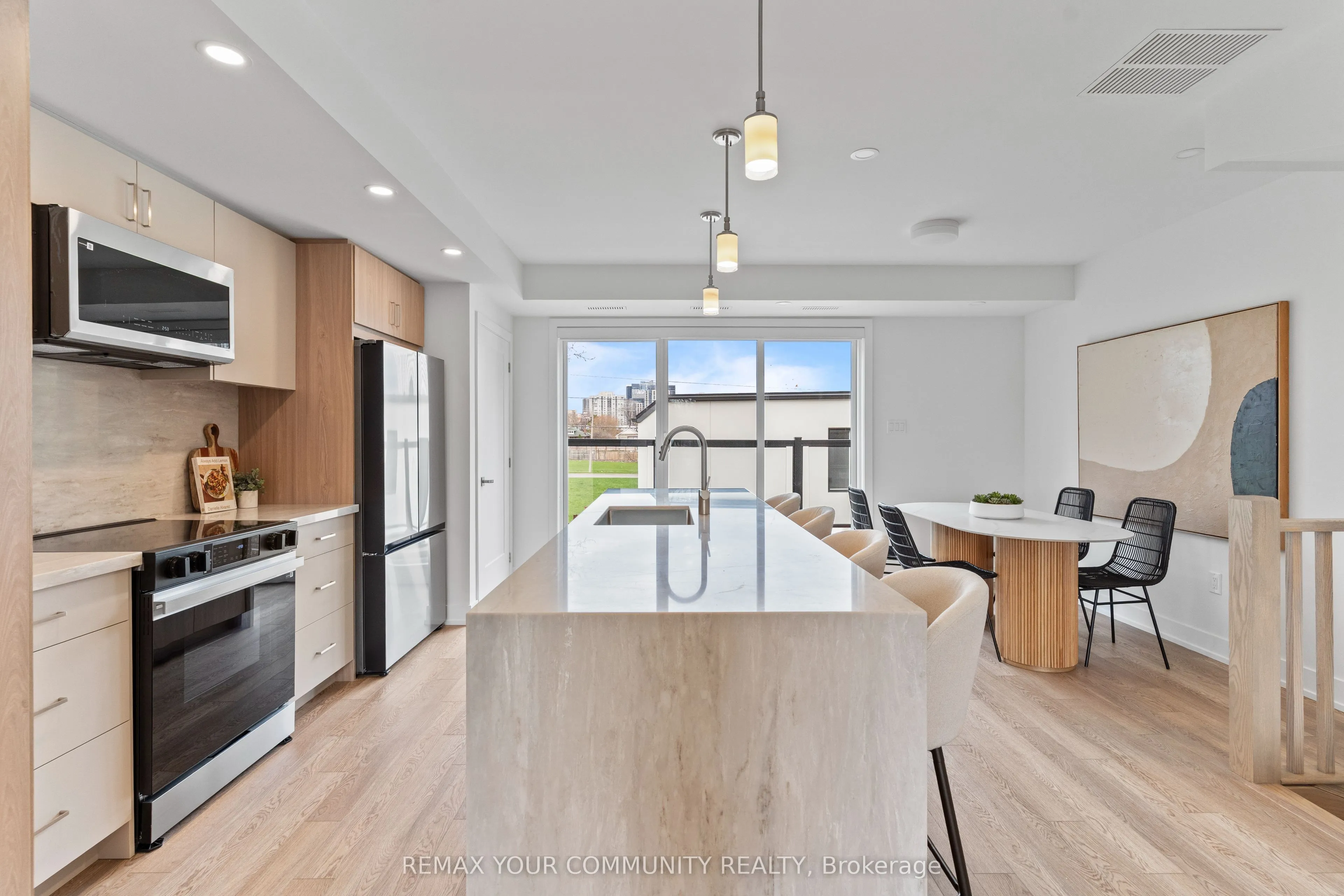 Detached Home For Lease | W13722724