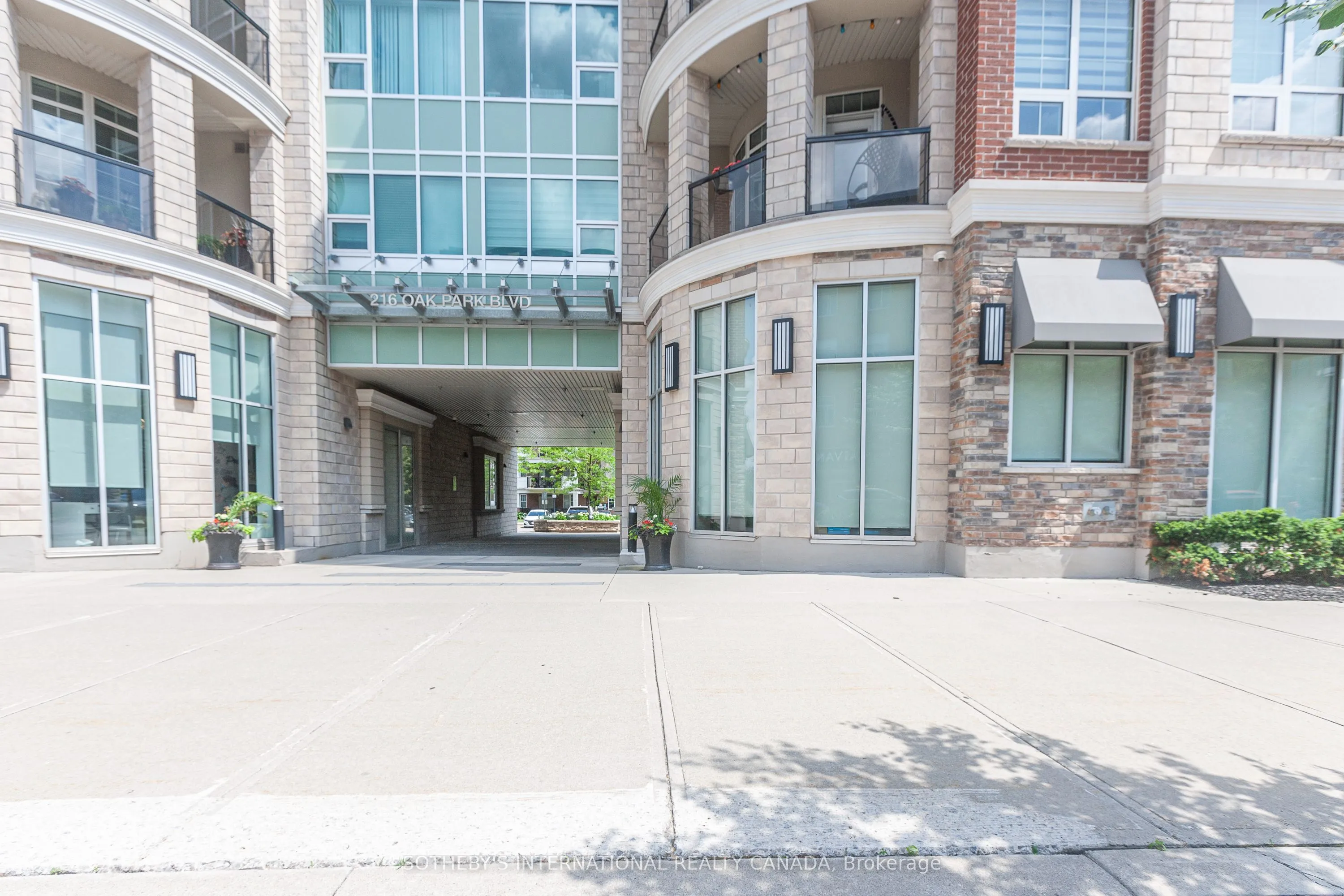 Property For Lease | W13723524