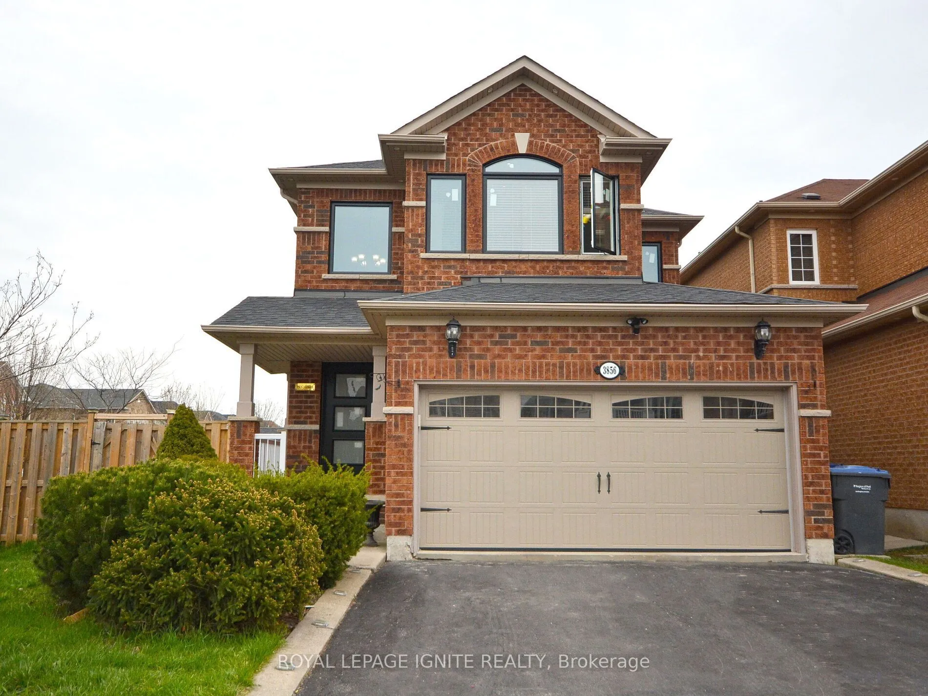 Detached Home For Lease | W13724106