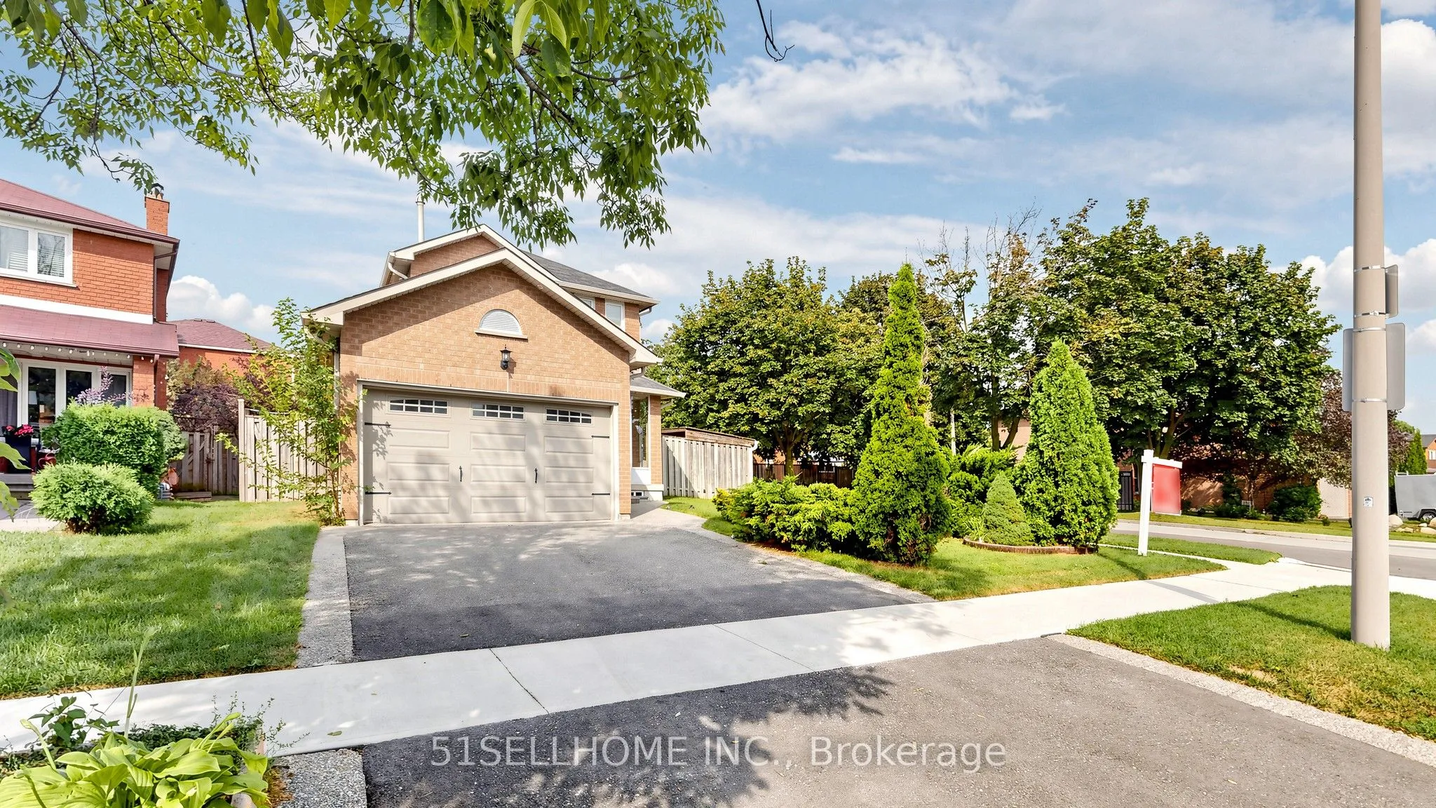 Detached Home For Sale | W13724158