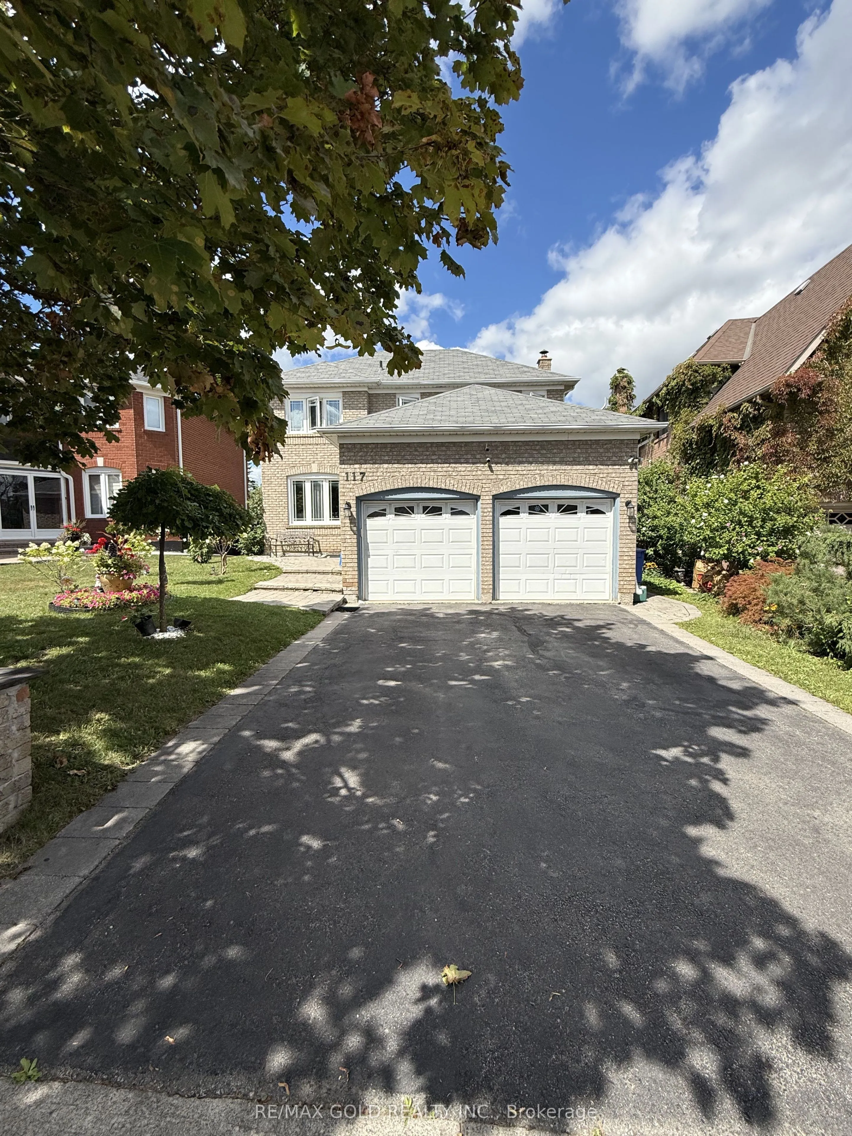 Detached Home For Lease | W13724482