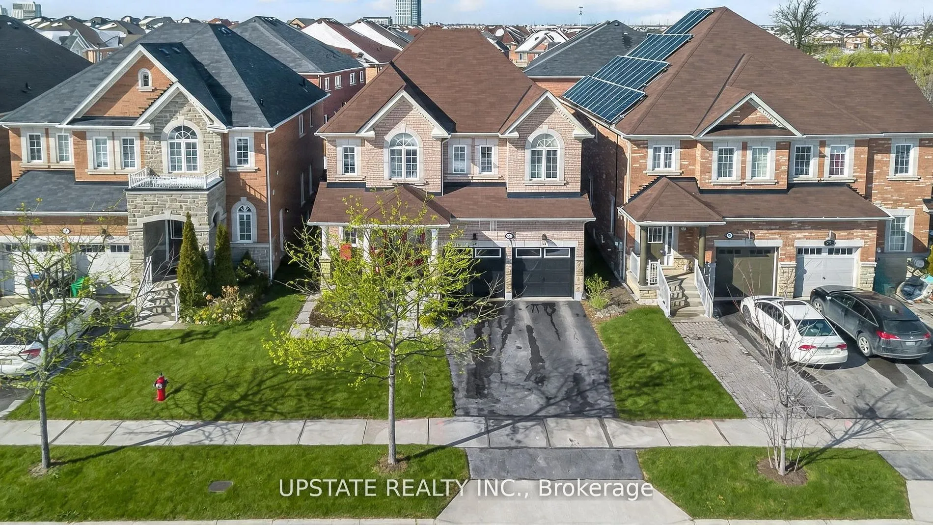 Detached Home For Sale | W13725002