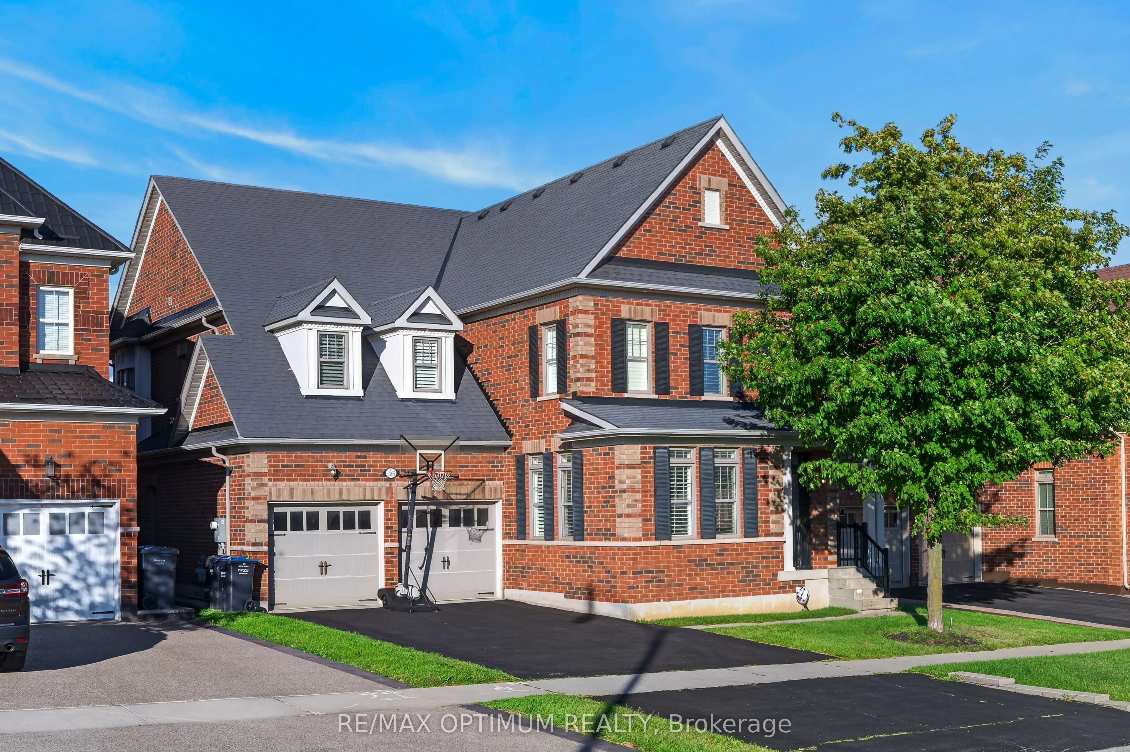 Detached Home For Sale | W13725062