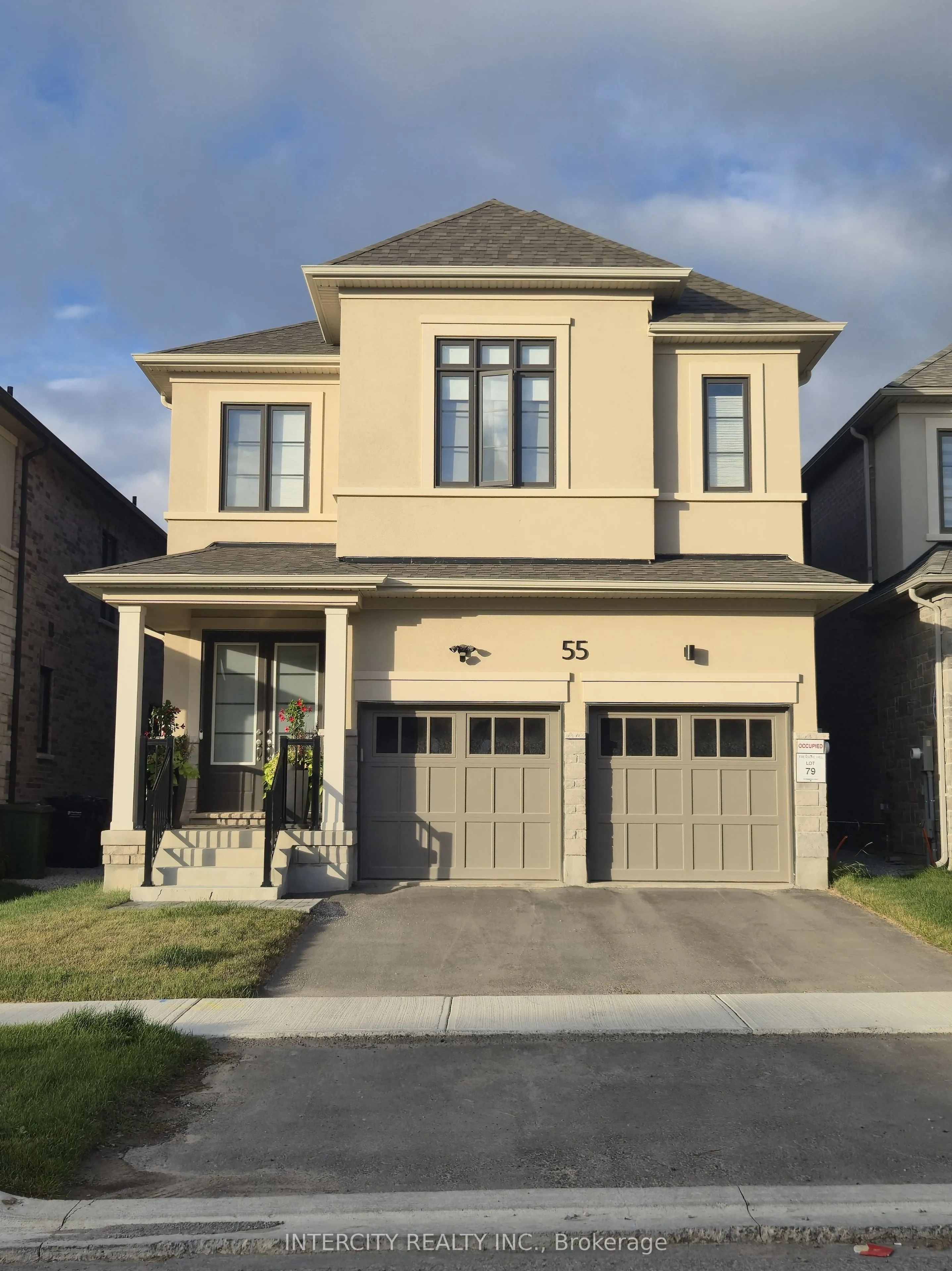 Detached Home For Lease | W13725140