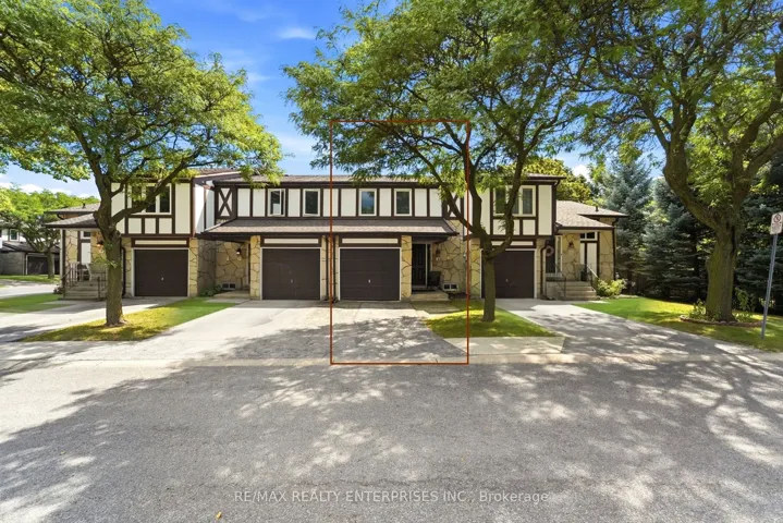 Private Driveway & Garage
