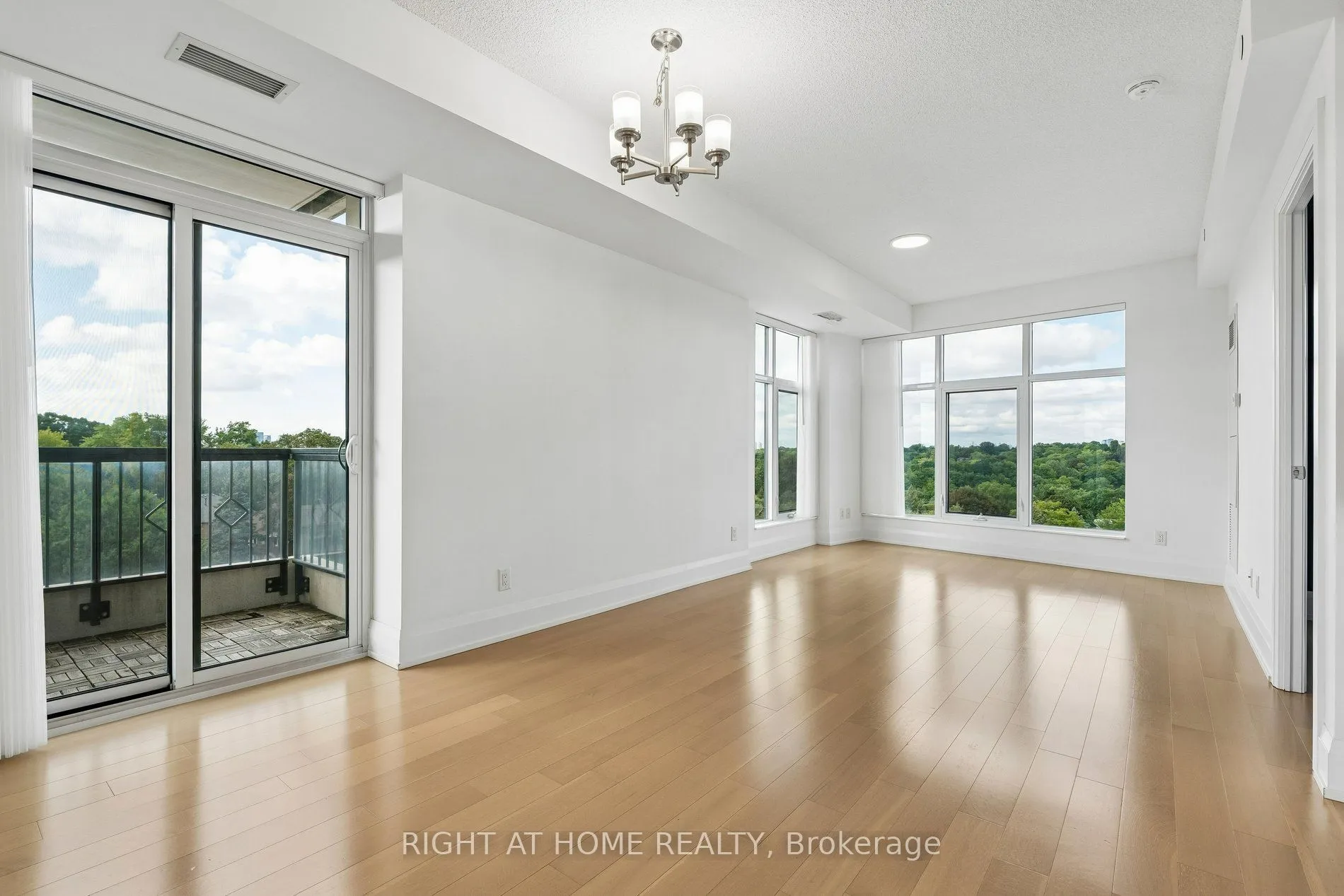 Property For Sale | W13726538