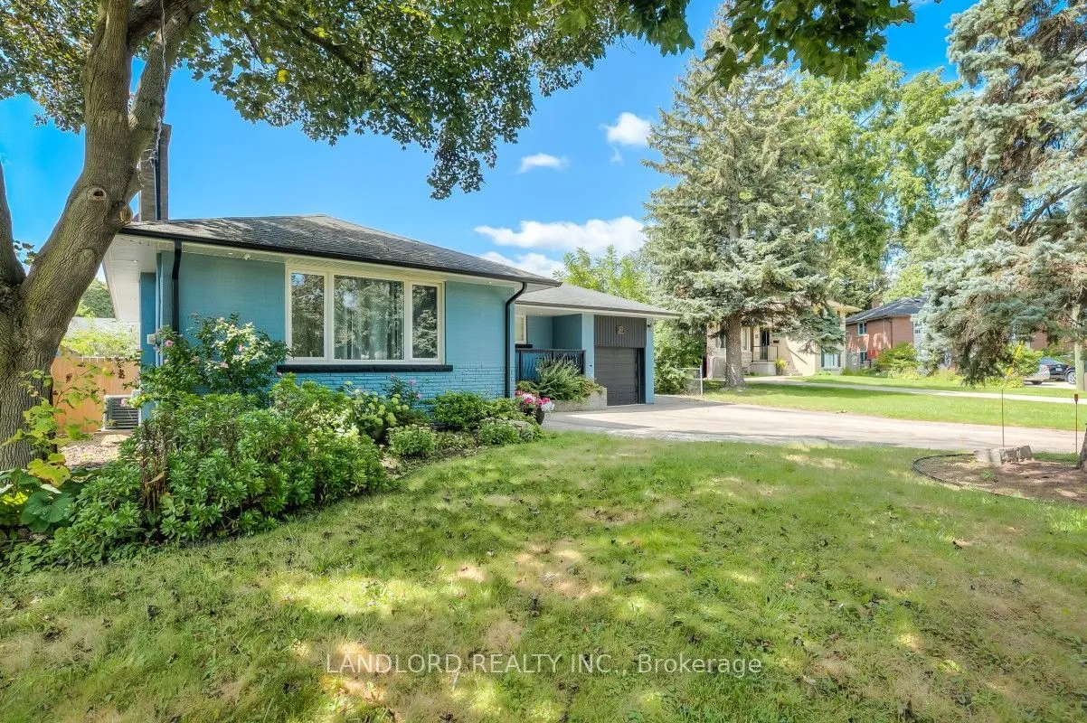 Duplex For Lease | W13726886
