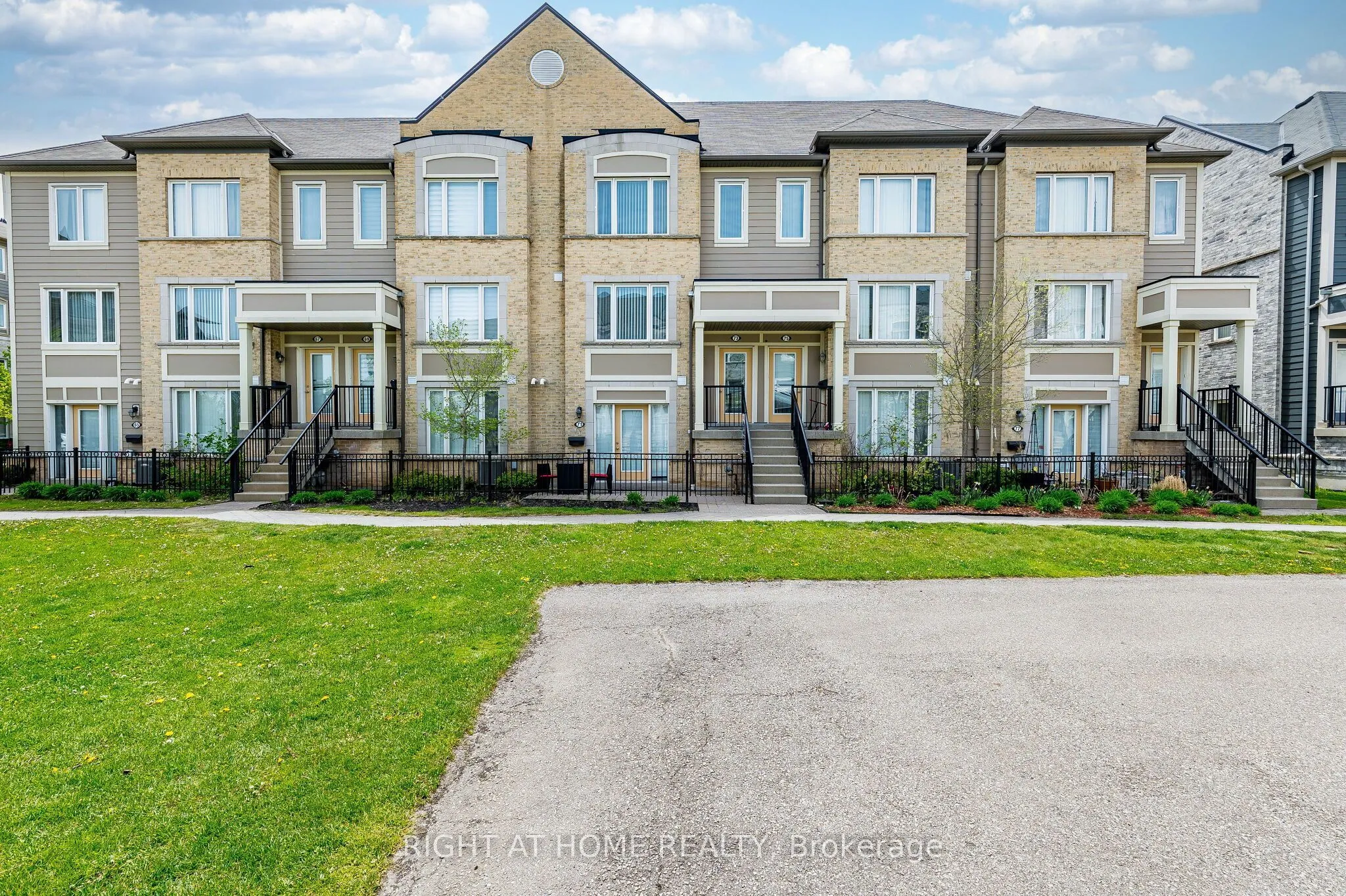 Property For Sale | W13727792