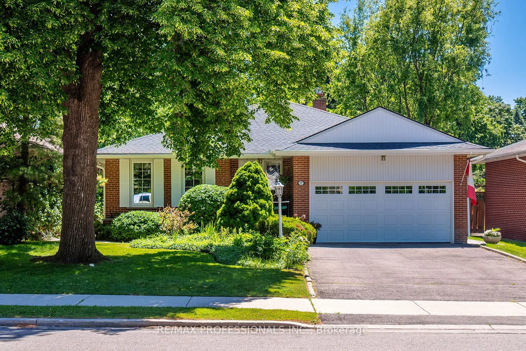 Detached Home For Sale | W13727810