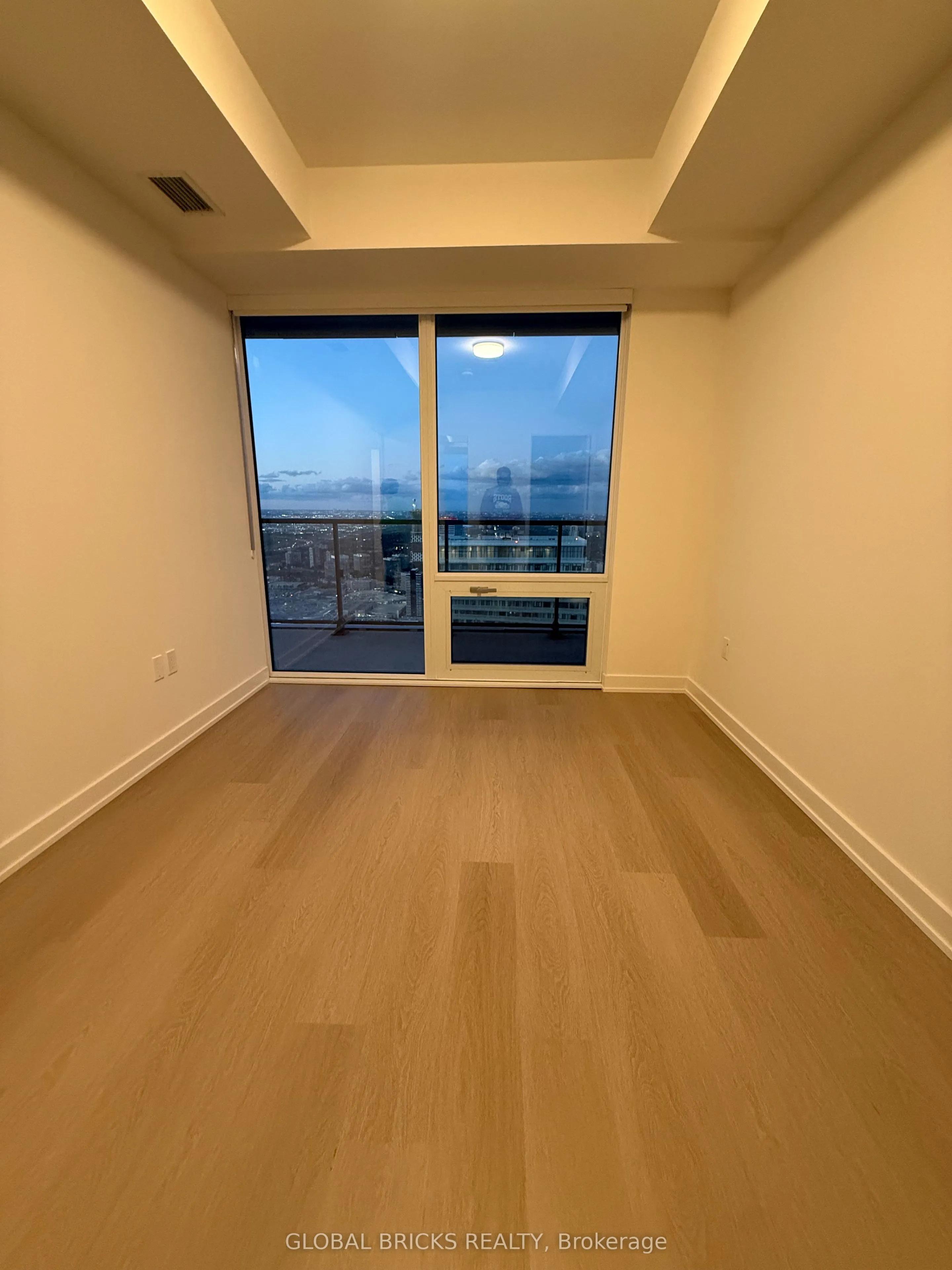 Property For Lease | W13728498