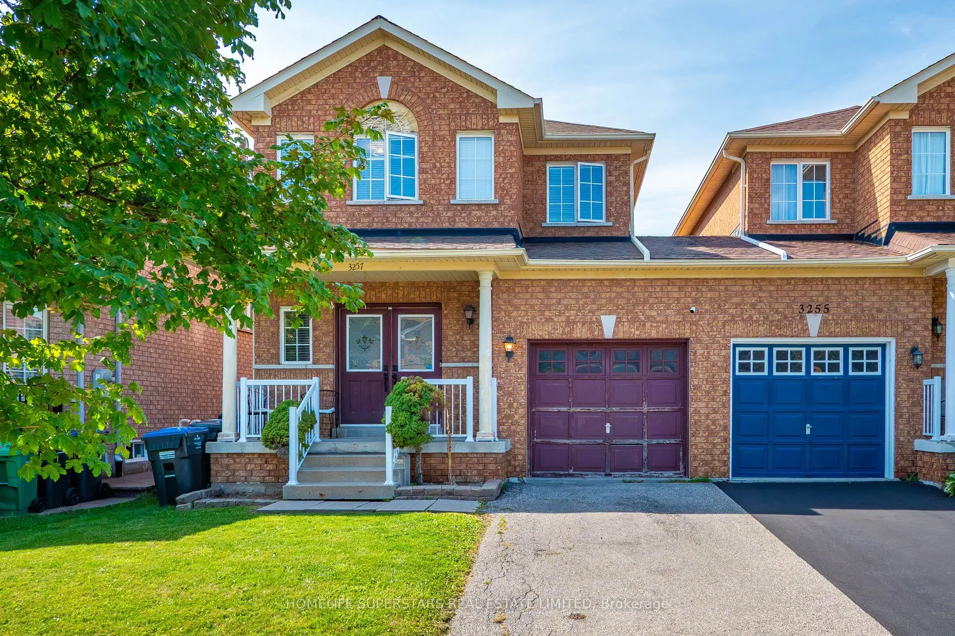 Semi-Detached Home For Lease | W13728976