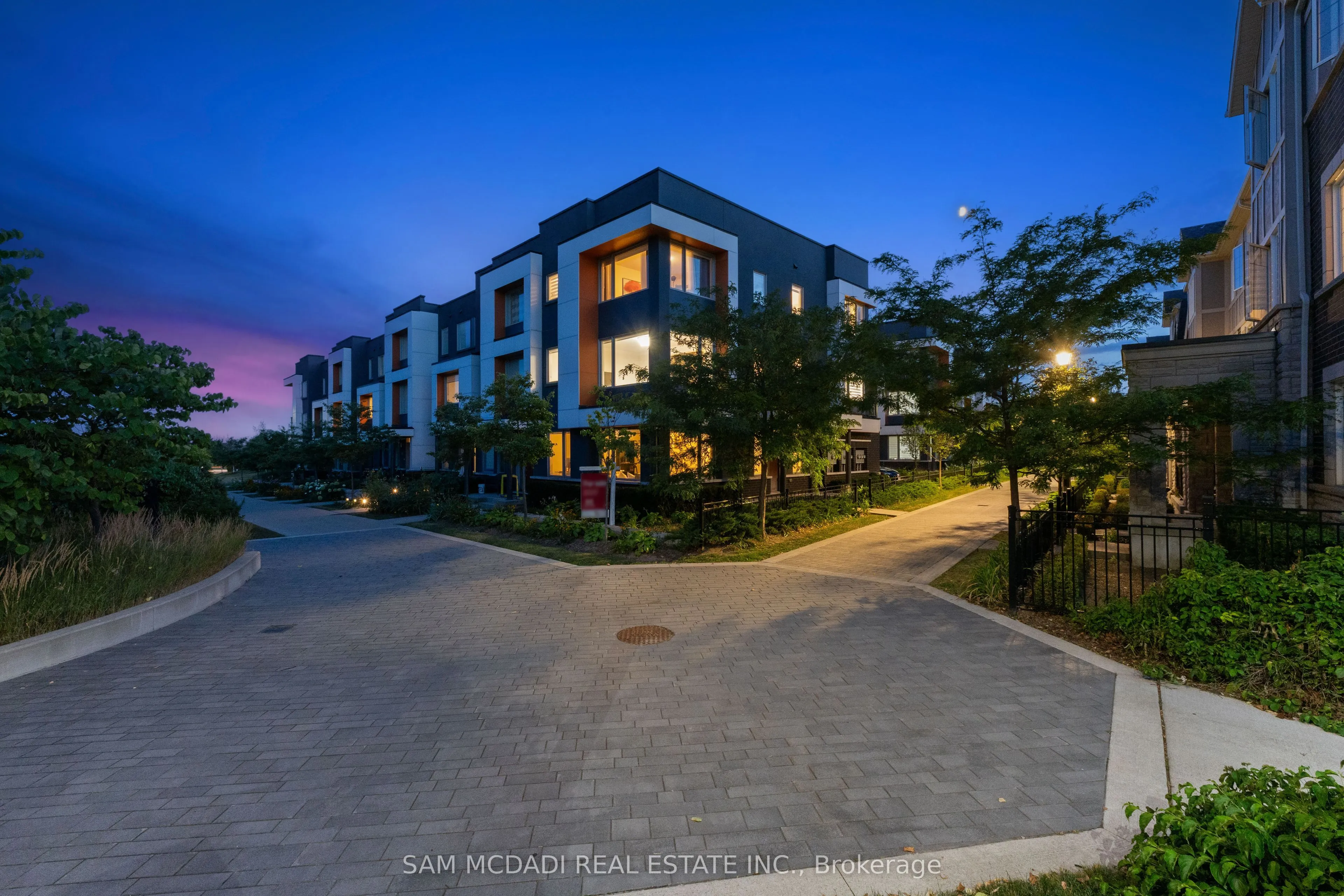 Property For Sale | W13729238
