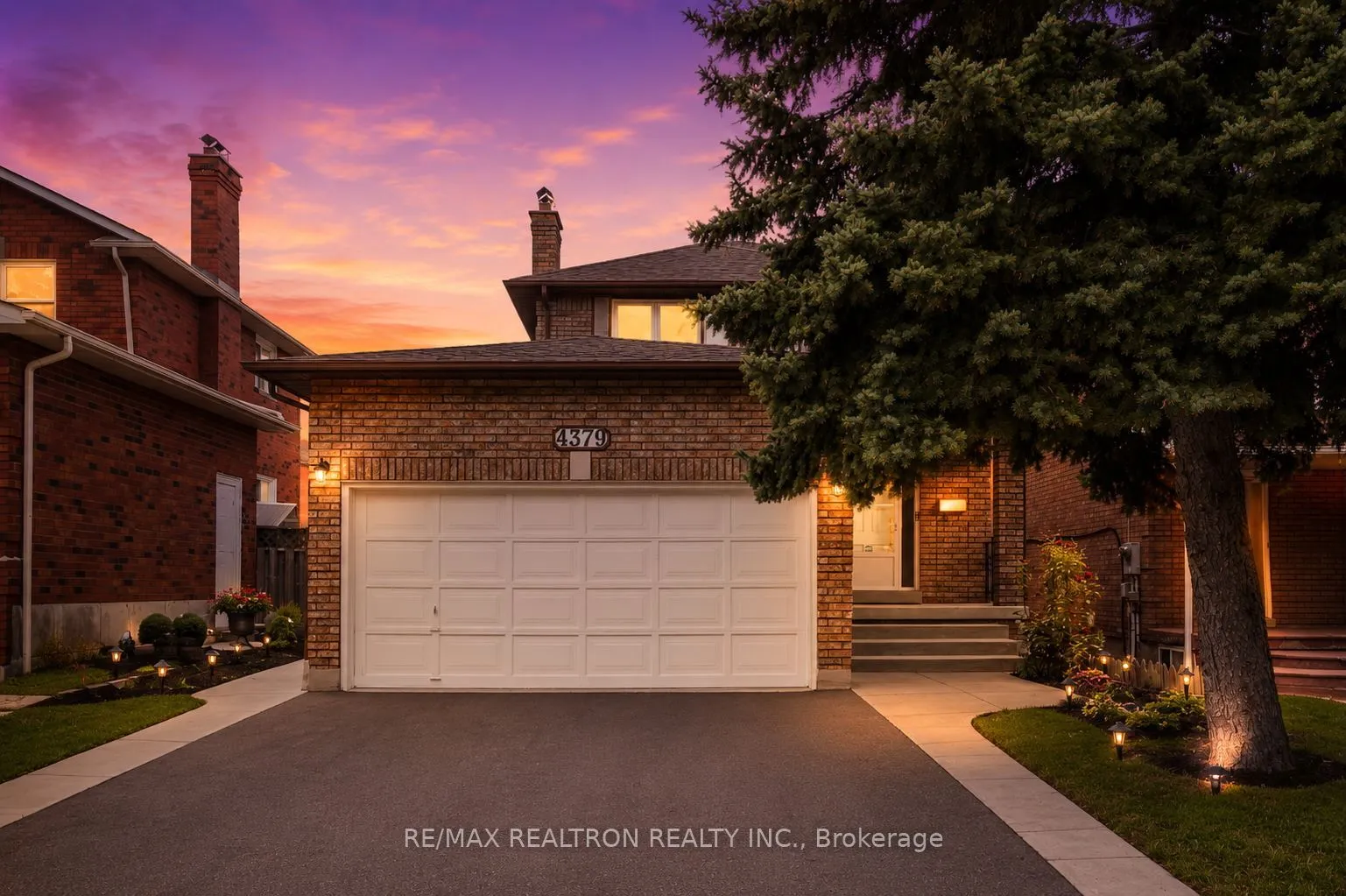 Detached Home For Sale | W13730144