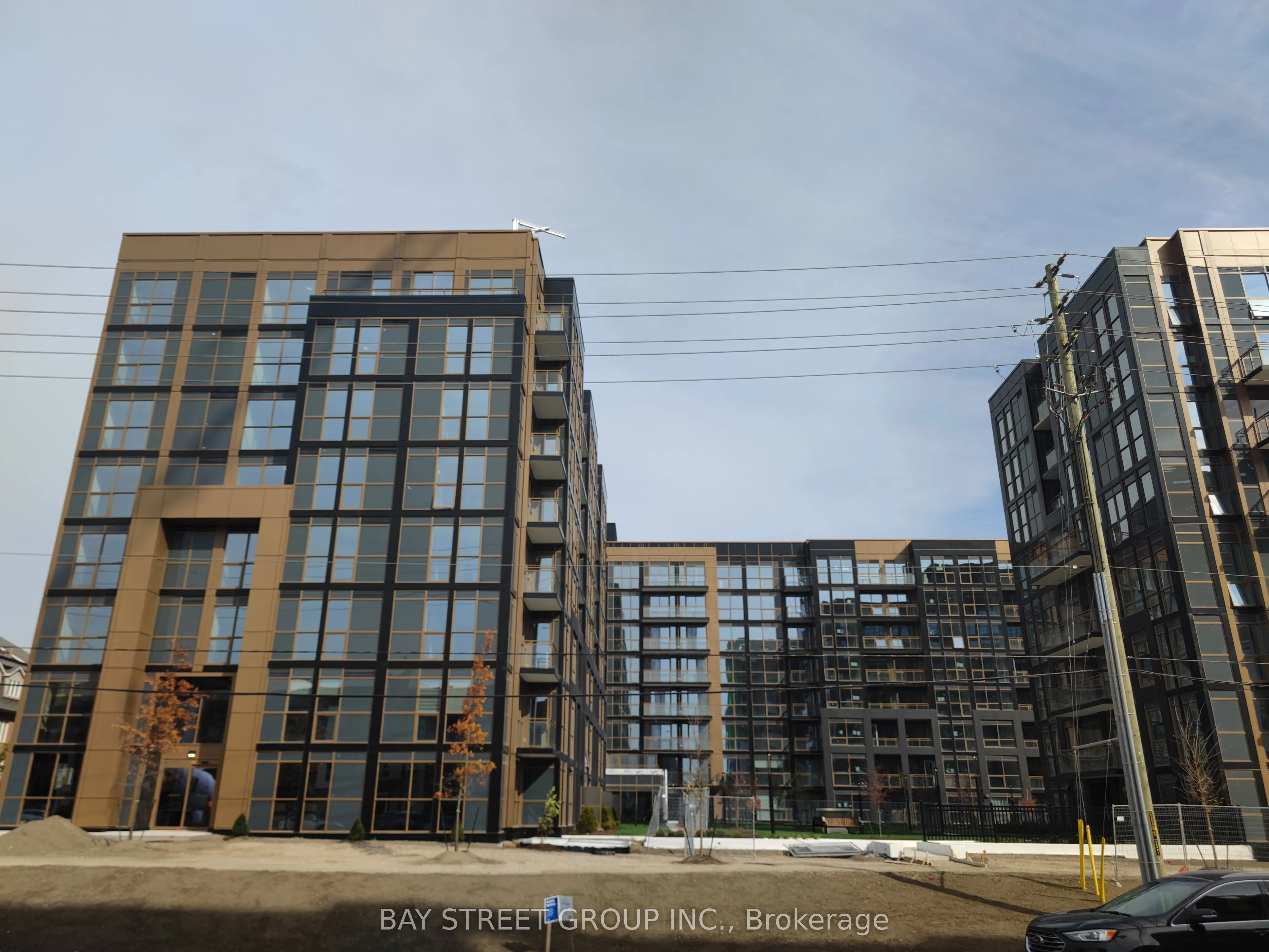 Property For Lease | W13730266