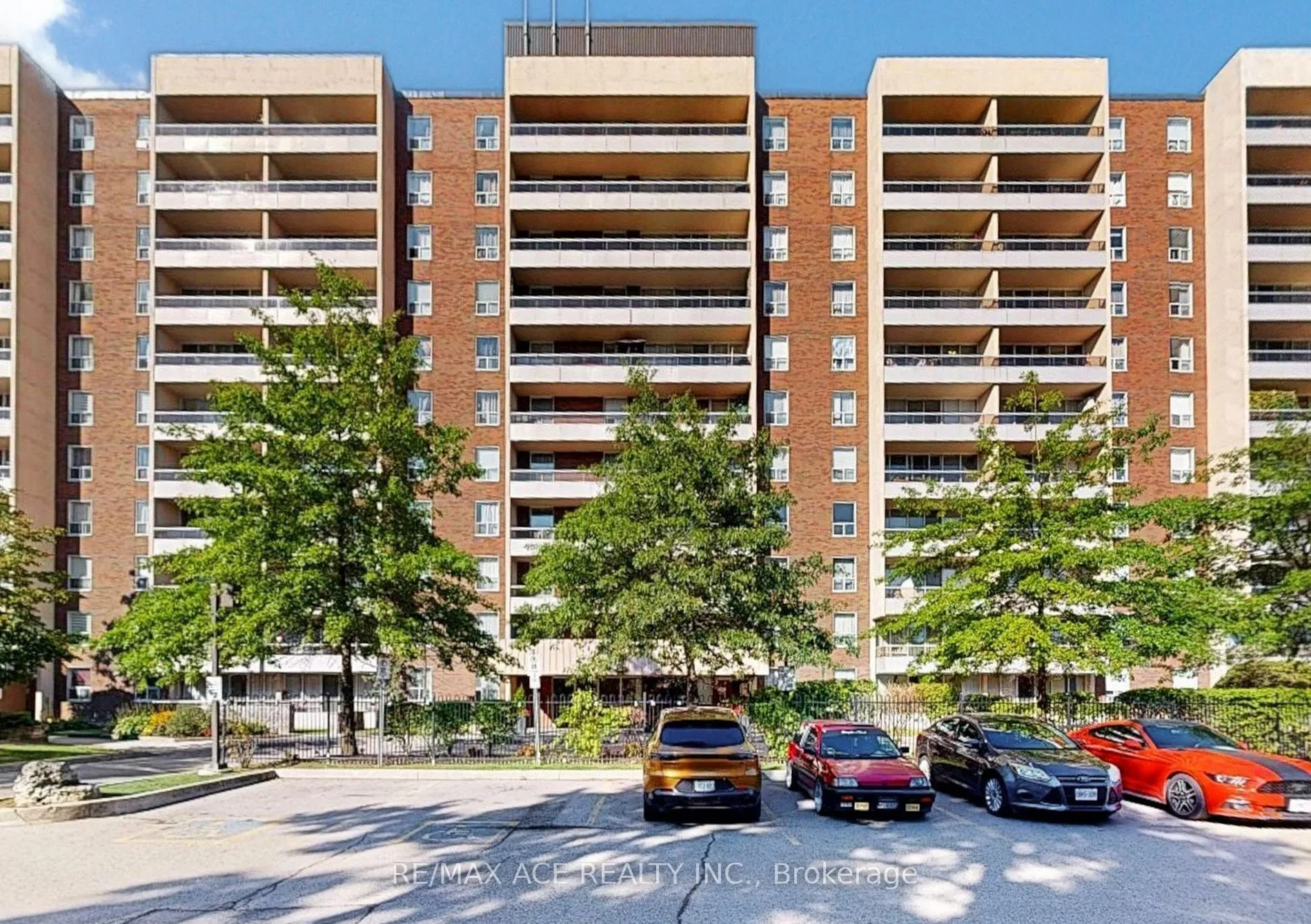 Property For Lease | W13731418