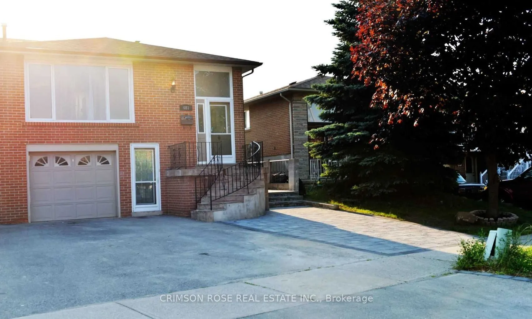 Semi-Detached Home For Lease | W13731730