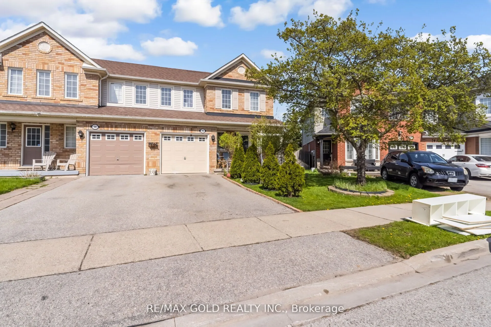 Semi-Detached Home For Sale | W13731778