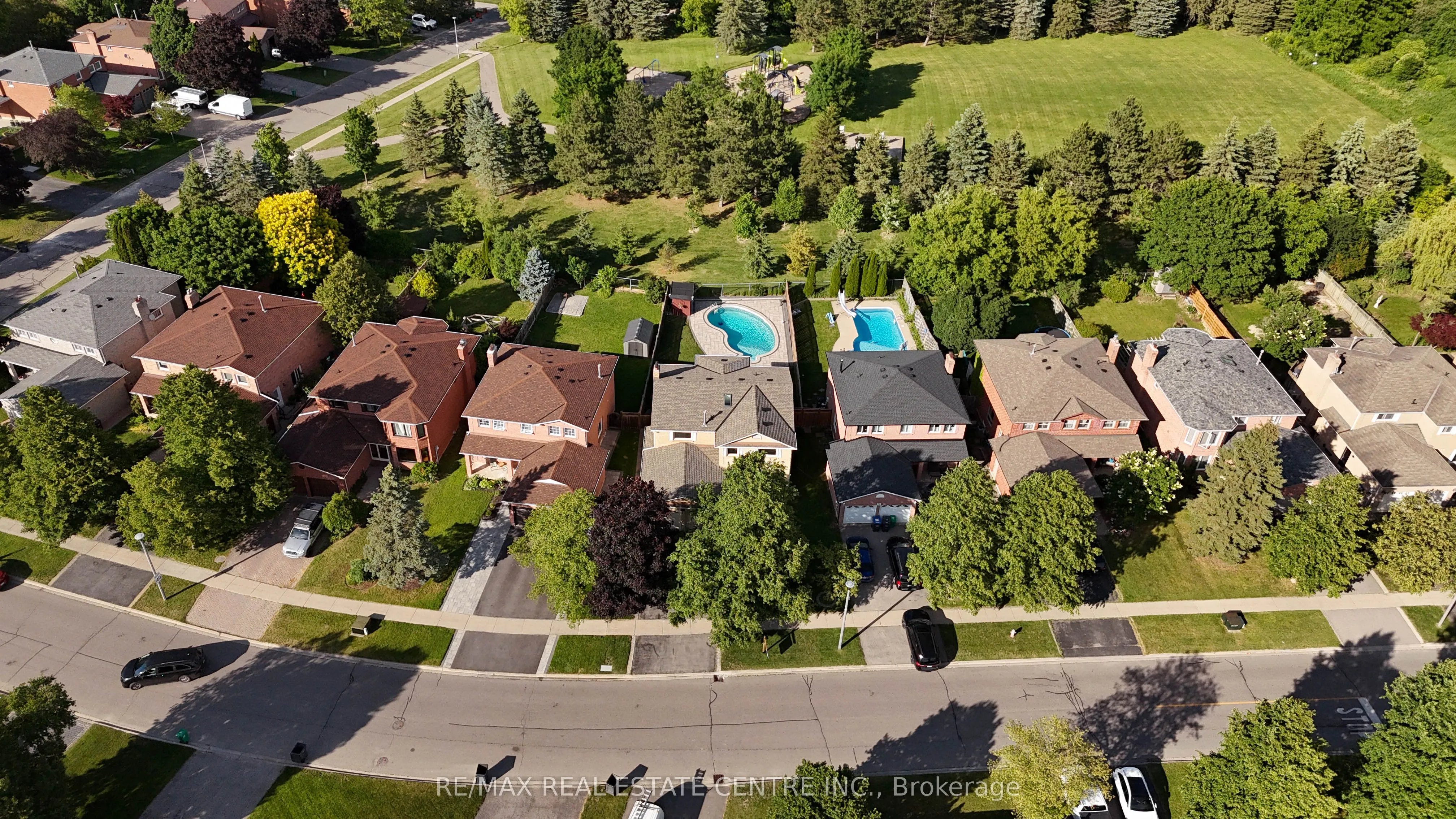 Detached Home For Sale | W13732340